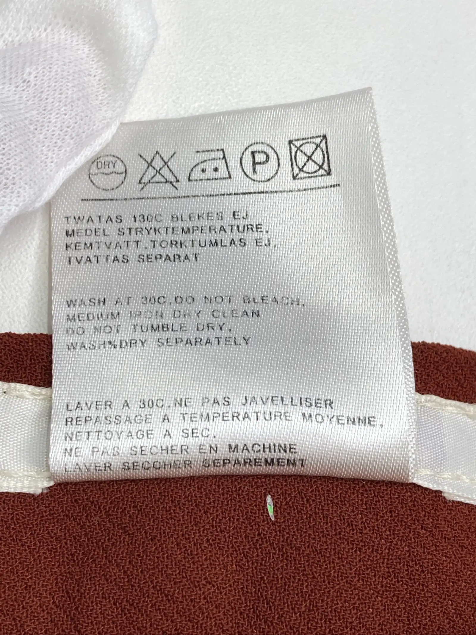 https://r2-worker.digdig.jp/product/d9720056-2eec-4a11-bc50-3881cea60287/8a73a169-6f37-4a88-91da-2ce966aebb4d