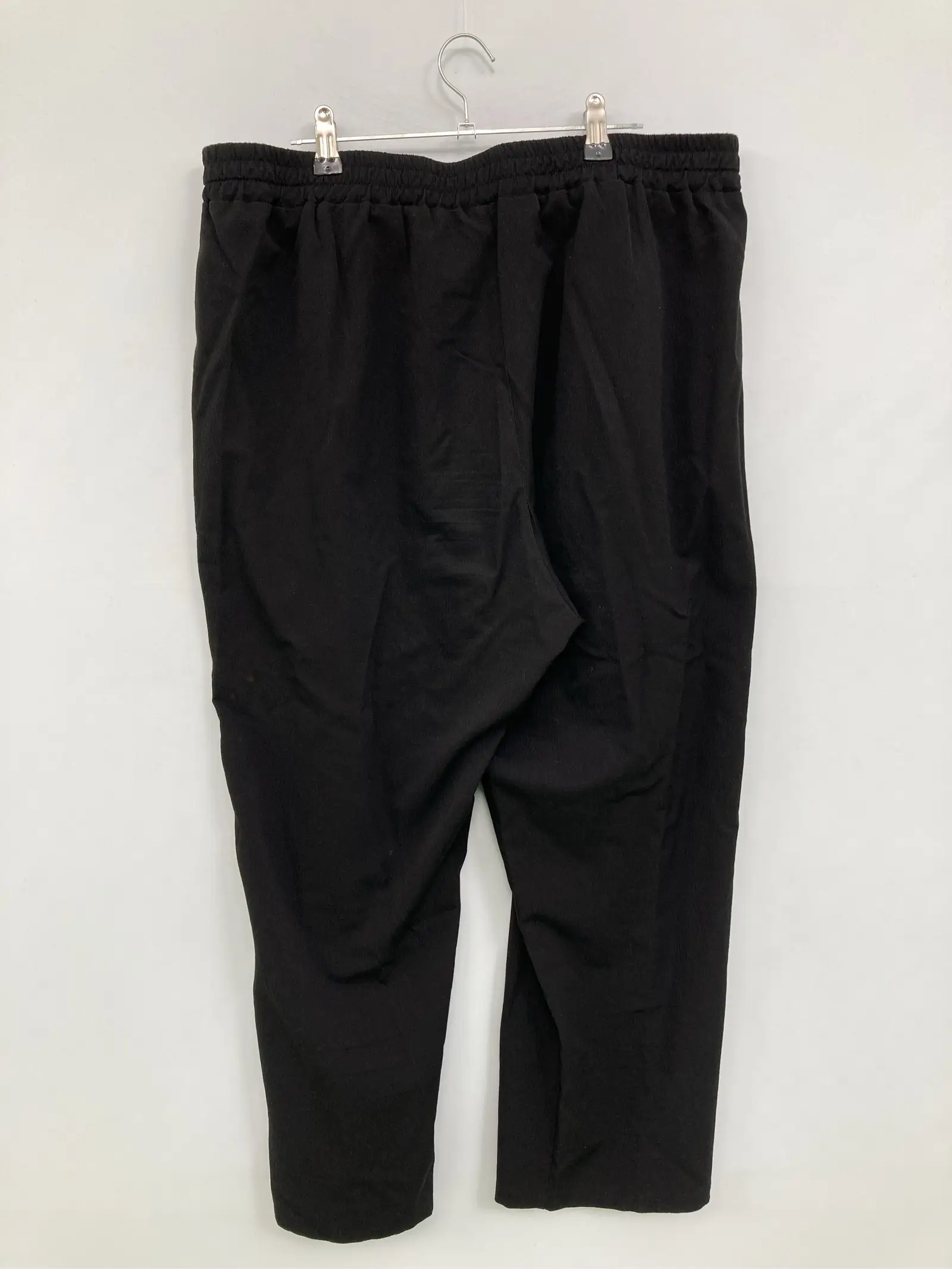https://r2-worker.digdig.jp/product/d99d51bd-4592-46a4-992d-7e6976490efc/a532e4e3-2178-4142-8ab8-08f4bbfcf567