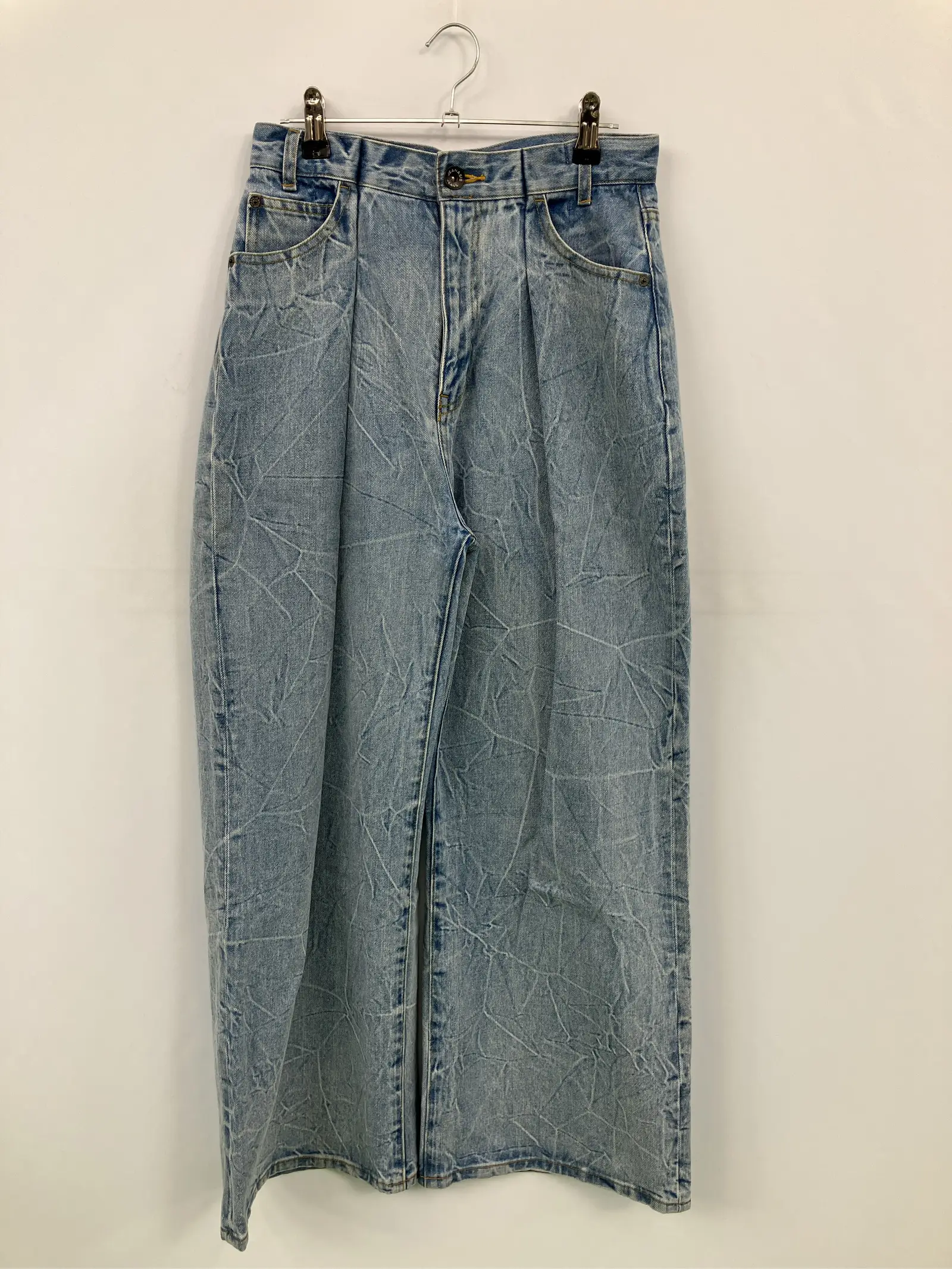 https://r2-worker.digdig.jp/product/da770f31-3558-4ef2-9f44-bcfda4880ce5/352b05d3-9218-4956-b596-a815e40e4103