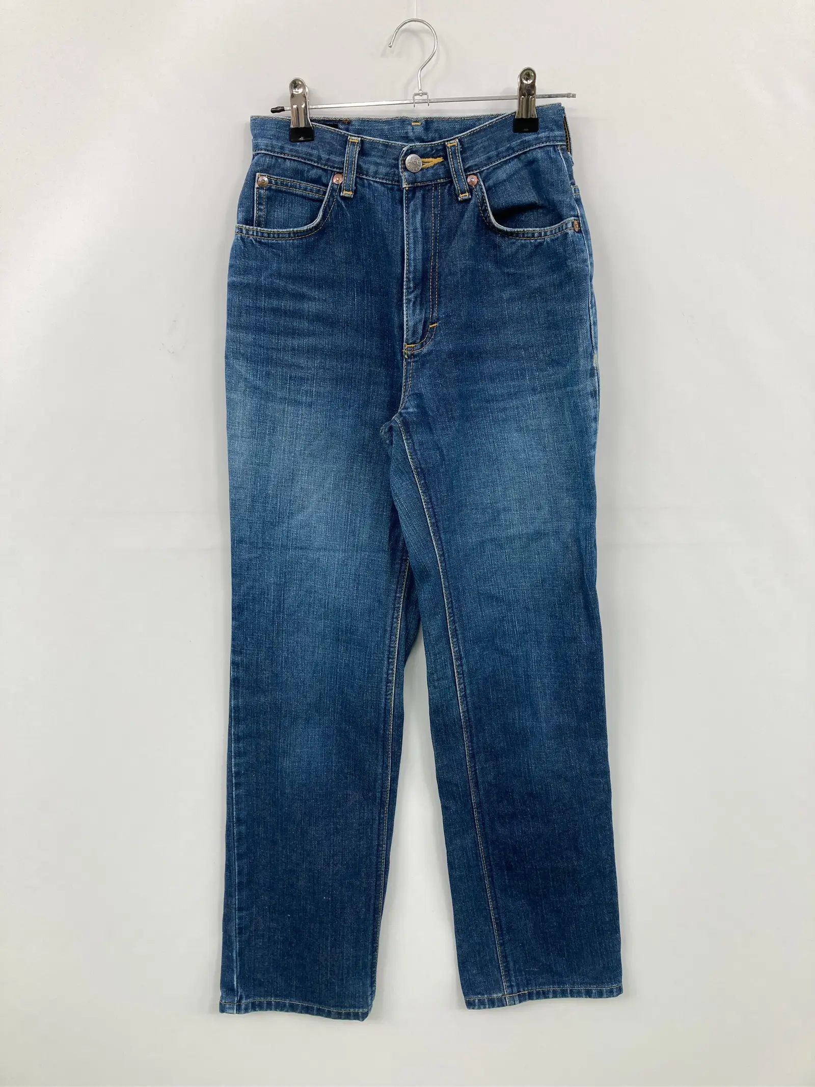 https://r2-worker.digdig.jp/product/dab43930-2823-4874-8f78-06ad5b1ba114/6bfd5028-4f1f-44fc-9b41-ab3764861bae