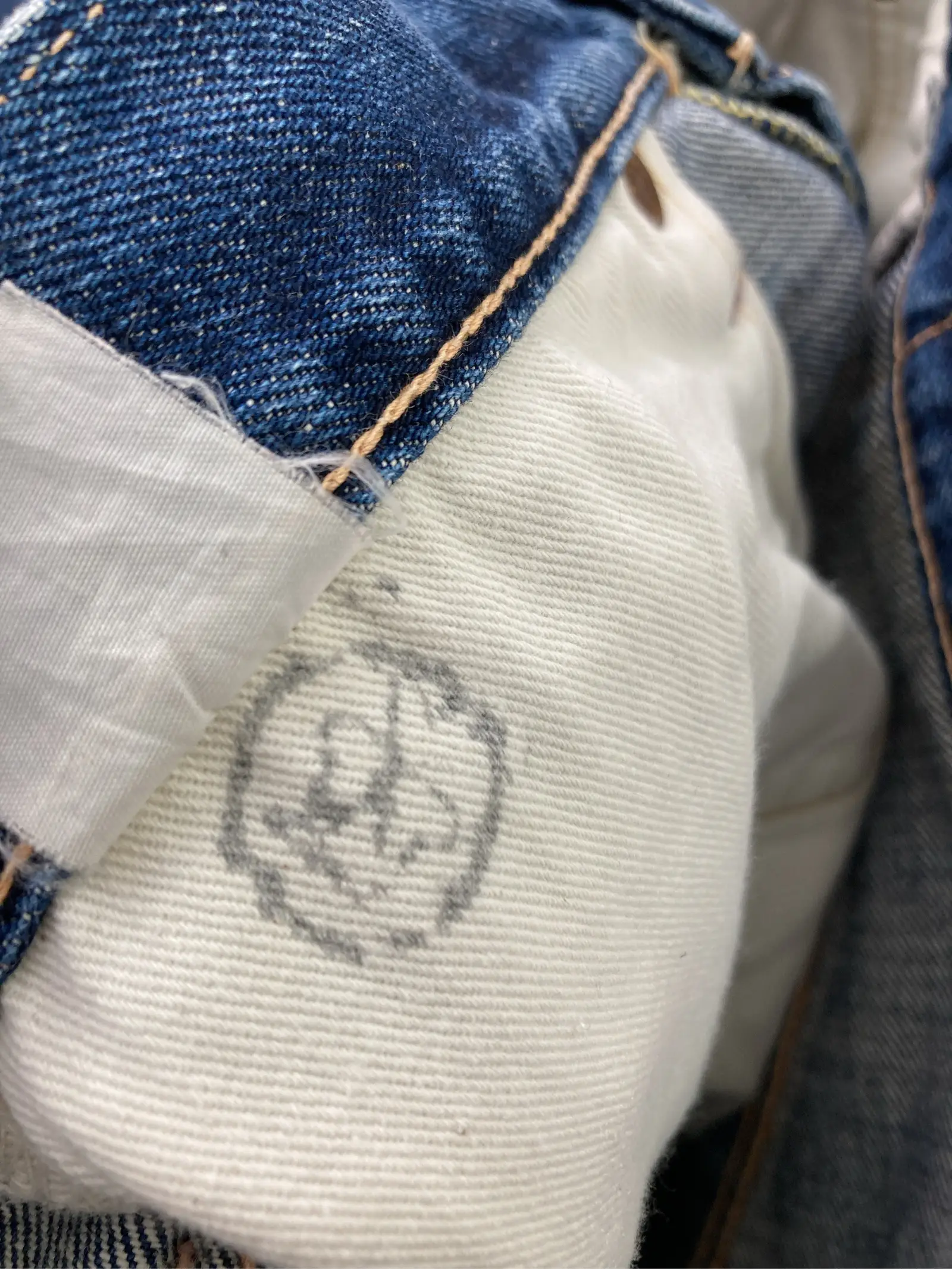 https://r2-worker.digdig.jp/product/dae09dcb-8939-4306-acf2-207695bc868a/15737652-0728-4c73-8039-896daf5ab6ec