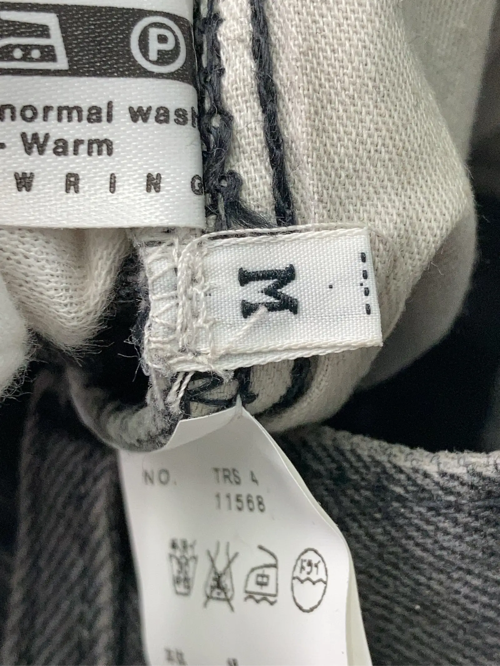 https://r2-worker.digdig.jp/product/db6c357f-51d8-41f0-8691-4836f17e94de/d957c379-8594-40c6-8653-eeb9a9c9a7db