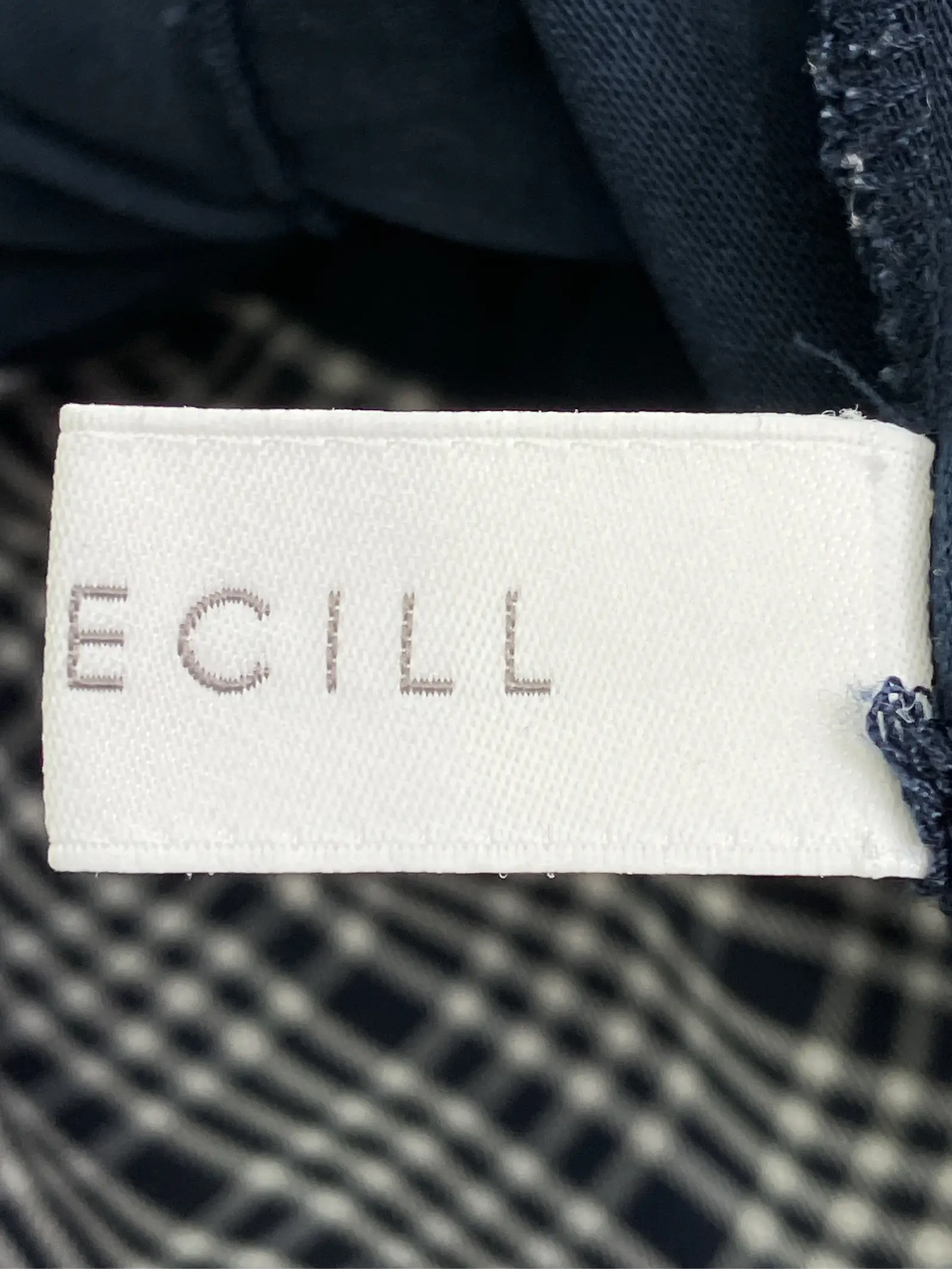 https://r2-worker.digdig.jp/product/dc51e9bd-5cb6-4128-9437-2de321652ca3/c717449f-444d-4d12-bd54-52666f180b92