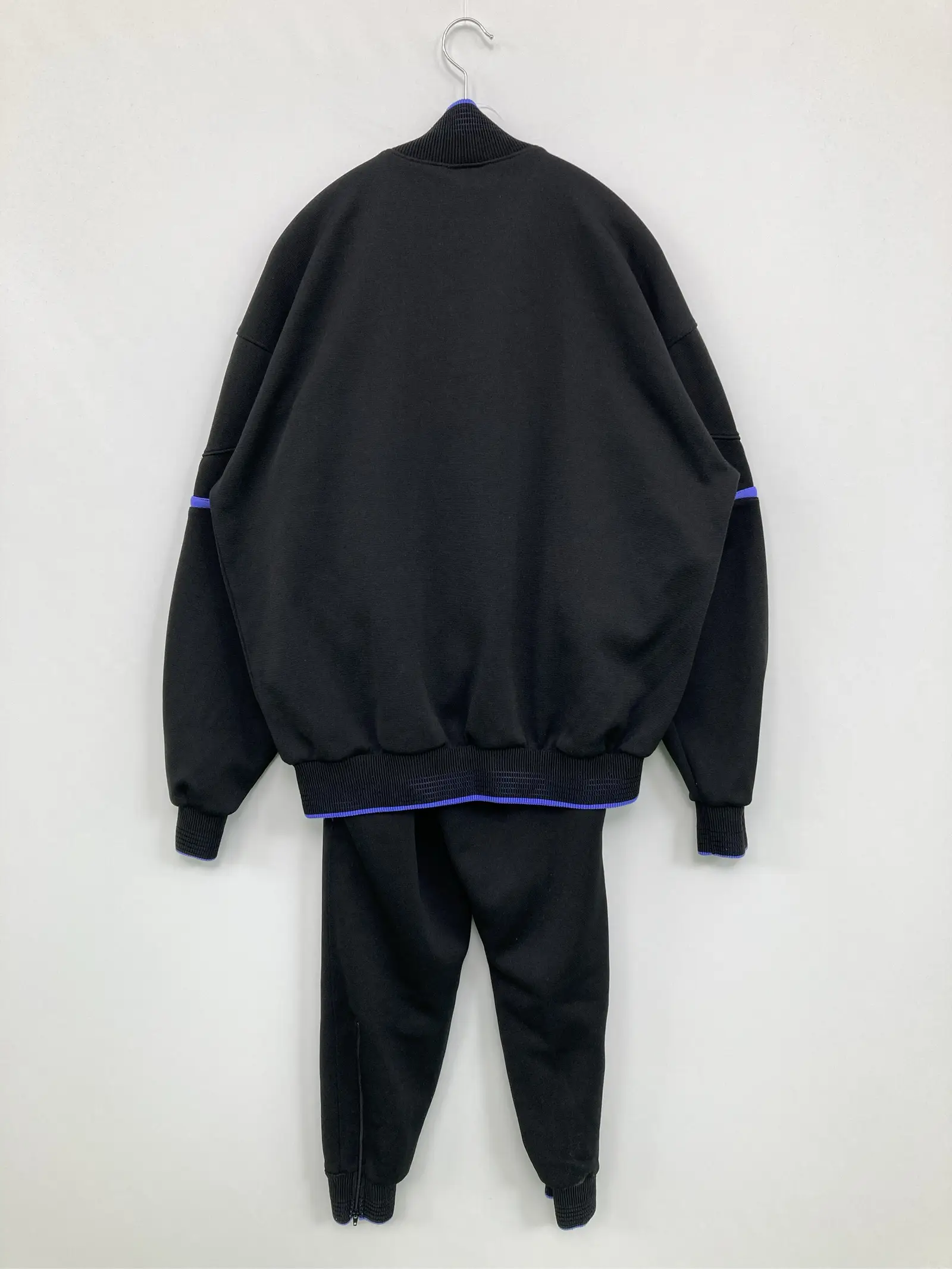 https://r2-worker.digdig.jp/product/dc70152b-0ac4-4dc8-8449-ccf412c3c329/2cbab589-ccdf-41df-b020-0d877a6b86fb