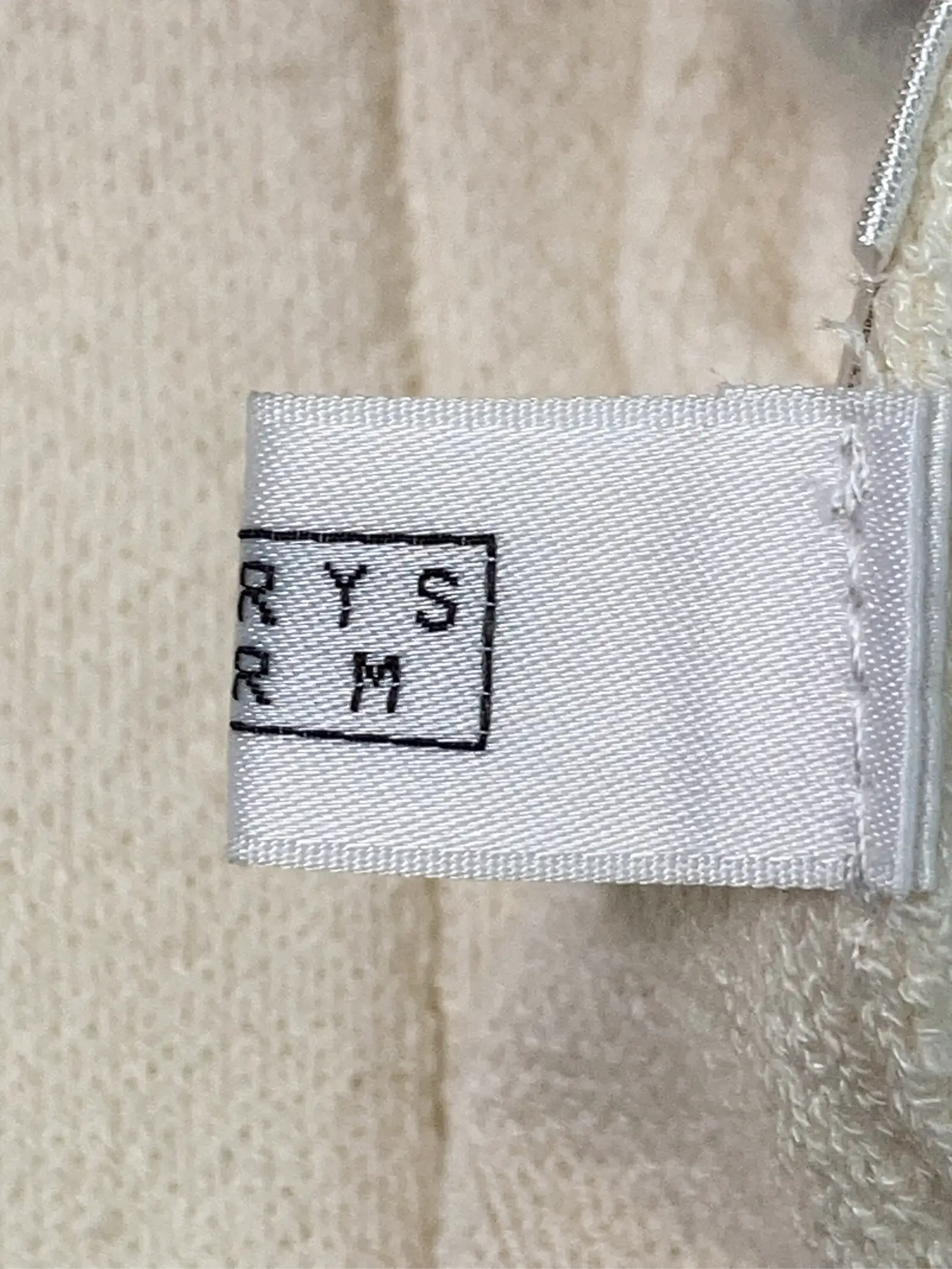 https://r2-worker.digdig.jp/product/dc76493b-a2fa-48bf-82fa-0a14b3415e12/b4394d5d-21fb-4355-8f8b-ea14ee3e5501