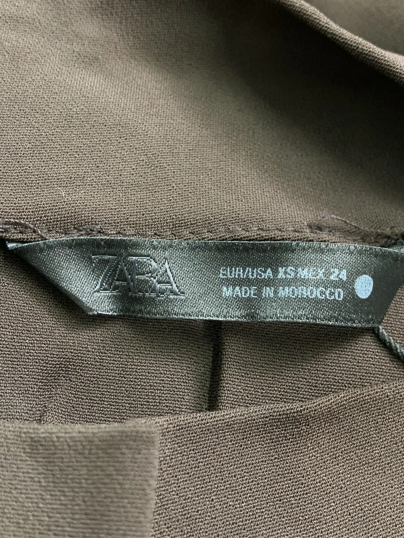 https://r2-worker.digdig.jp/product/dcb6c896-f99e-40bf-bc3d-f3ff04384cdd/fd81d527-33f1-4e99-9e75-58230efb7519