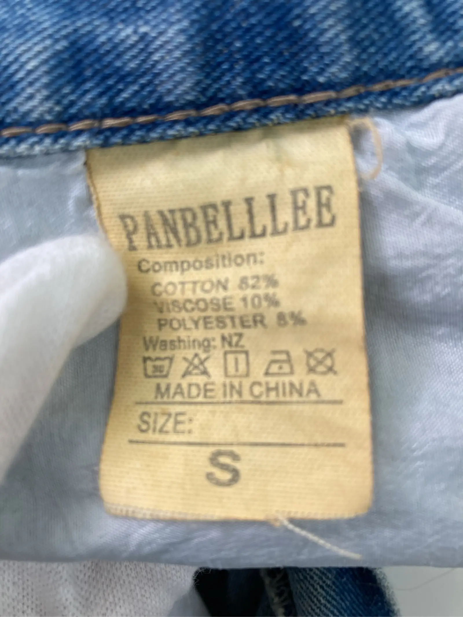 https://r2-worker.digdig.jp/product/dd272e5d-4ca2-4032-9a3f-9d32bbad2eb8/8b06f30f-4d88-4804-b3a9-fcf88303847f