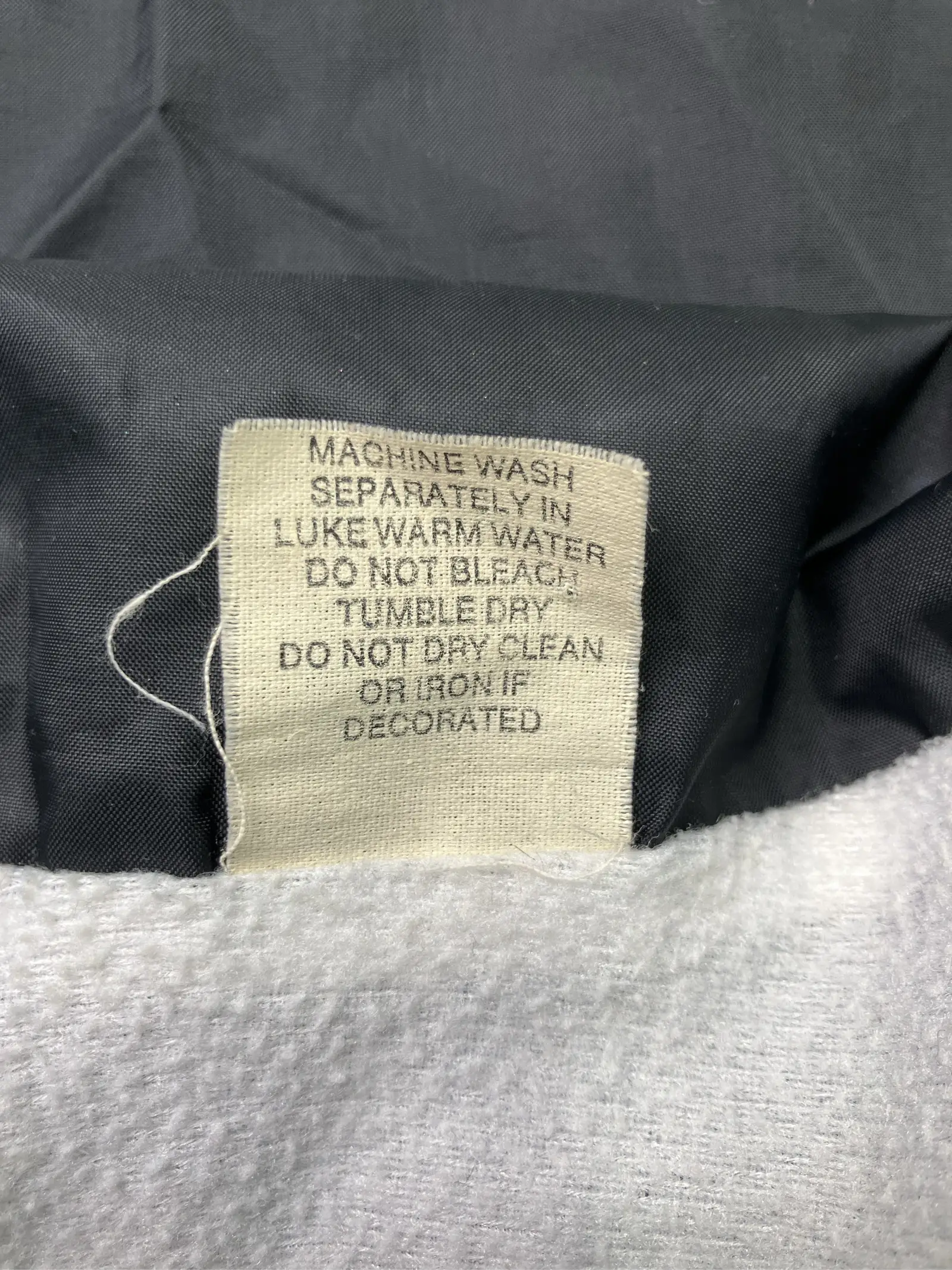 https://r2-worker.digdig.jp/product/dd3a2632-e11b-4634-835f-0cf55433df5b/67f59423-7642-4e9d-bb32-eb680ee9faf1