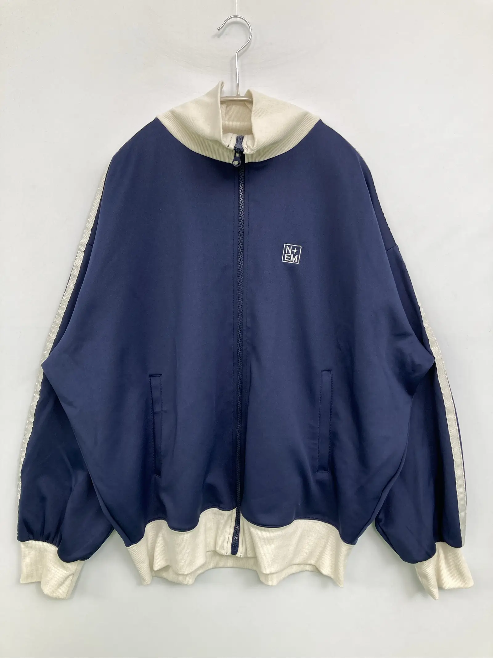 https://r2-worker.digdig.jp/product/dd9970b1-9308-4ffb-9eb1-373c05520042/f433ed85-ef8a-4254-86ea-1f0863a299ef