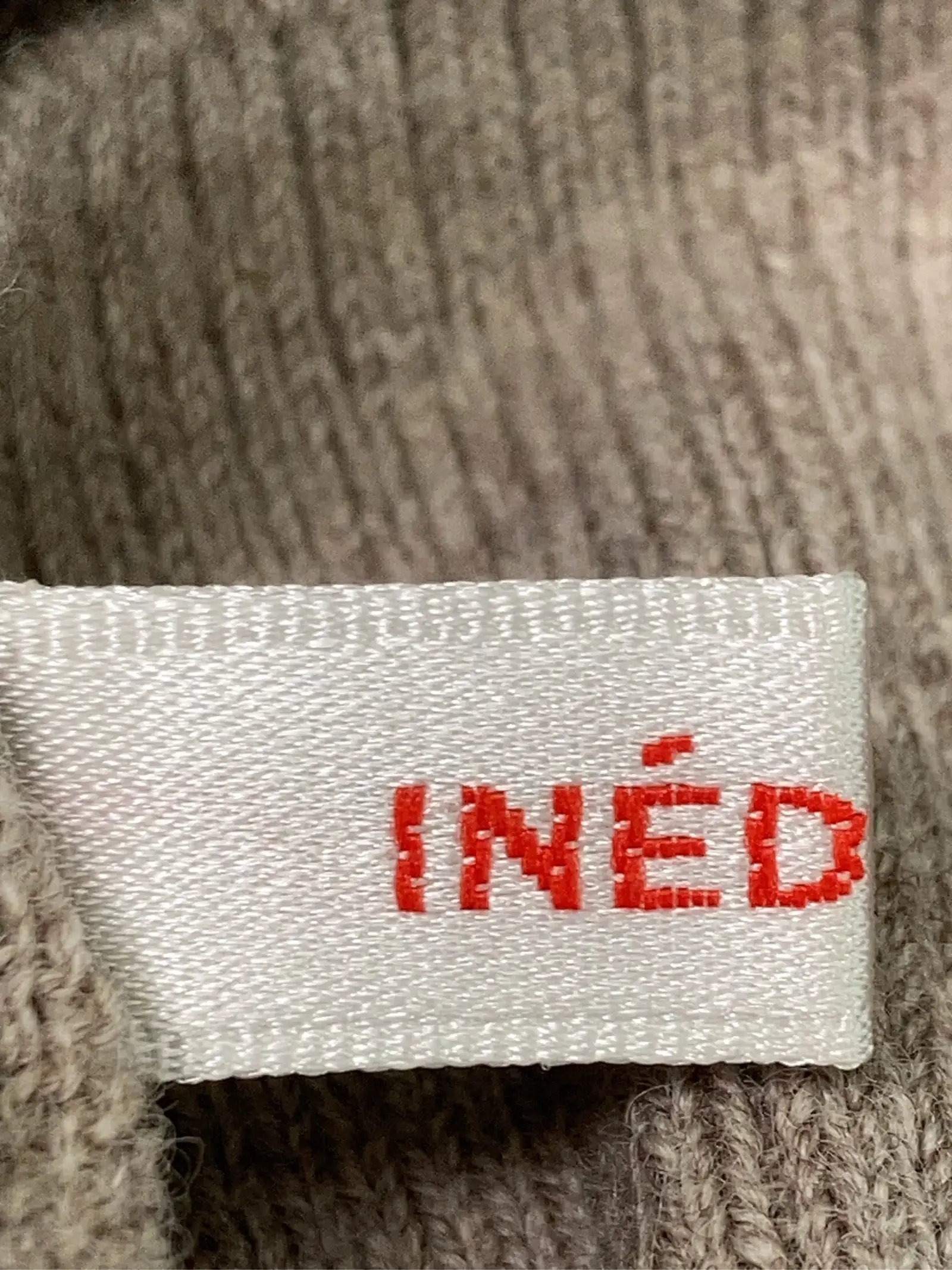 https://r2-worker.digdig.jp/product/ddd8c712-3dba-41c9-8268-fba1dc0aa893/2b75eed9-af9d-4edd-89b2-fcb09cbc7d33