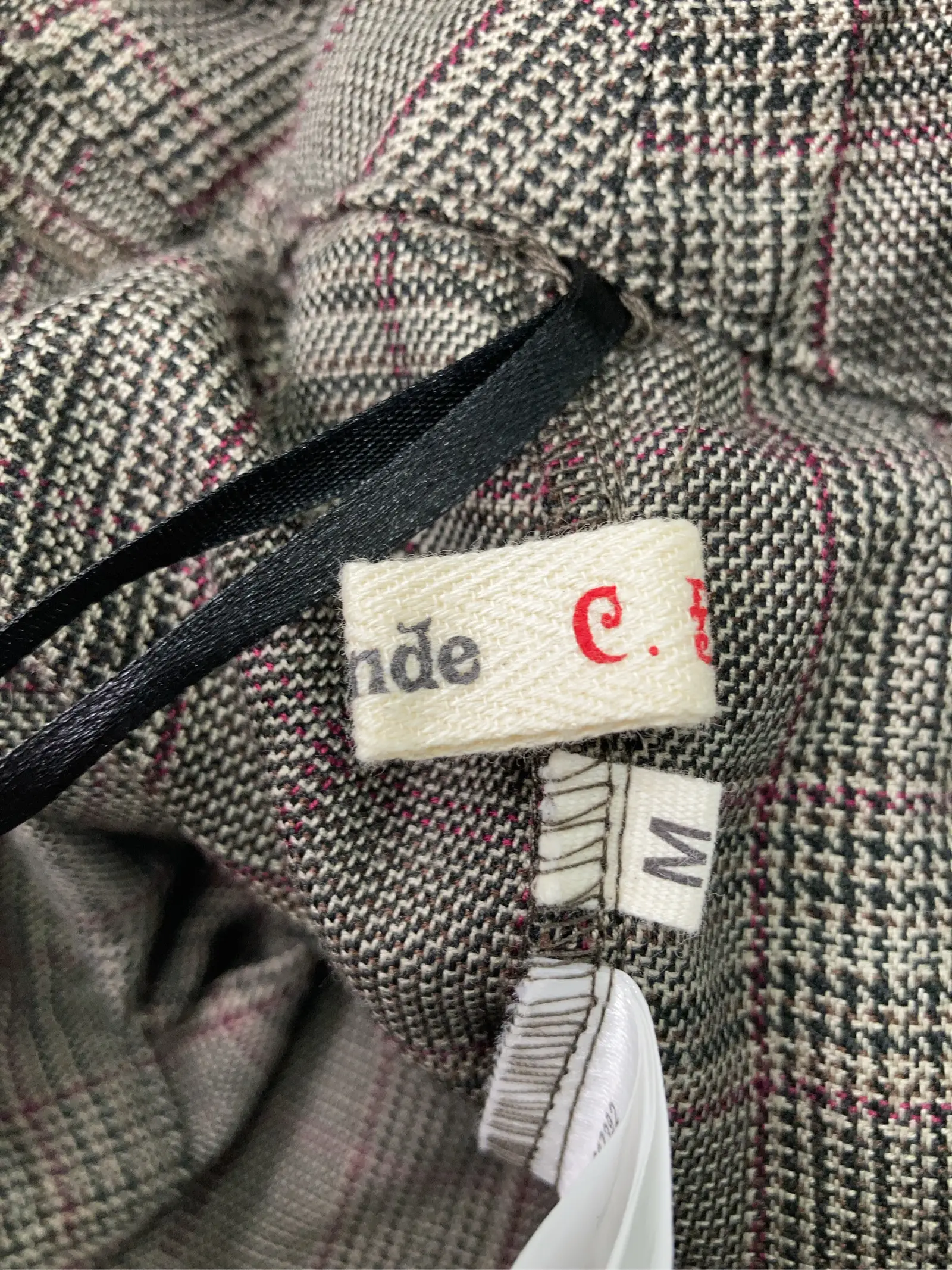 https://r2-worker.digdig.jp/product/de0bc6f5-164e-4904-b8ab-a8645084de9a/14128779-947c-4ee6-9541-a230e638ec3c