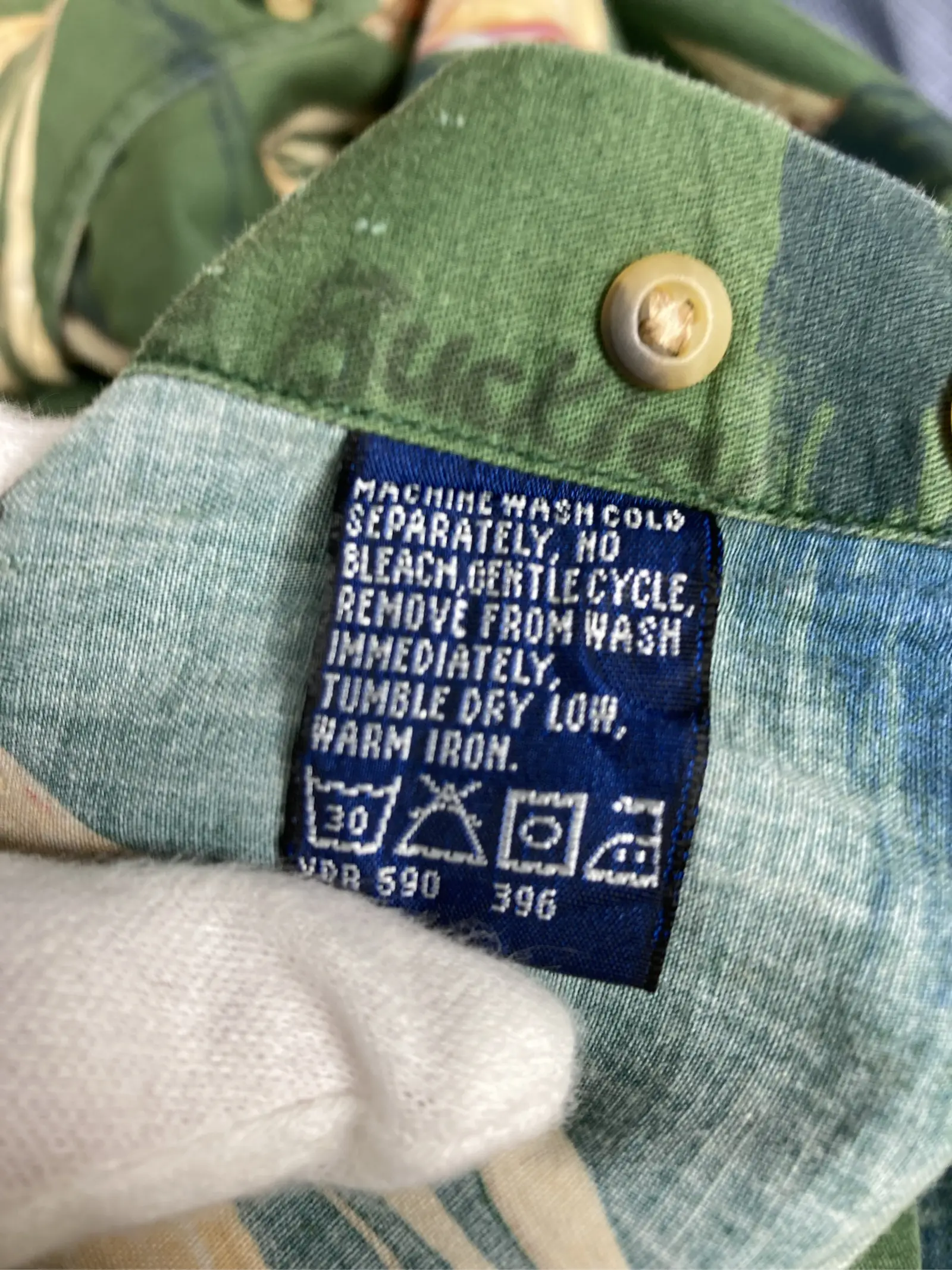 https://r2-worker.digdig.jp/product/de4433a9-3680-47c0-a2e2-424e9f156a8a/f7b863ff-a9f1-4435-b6d8-1e061b67152d