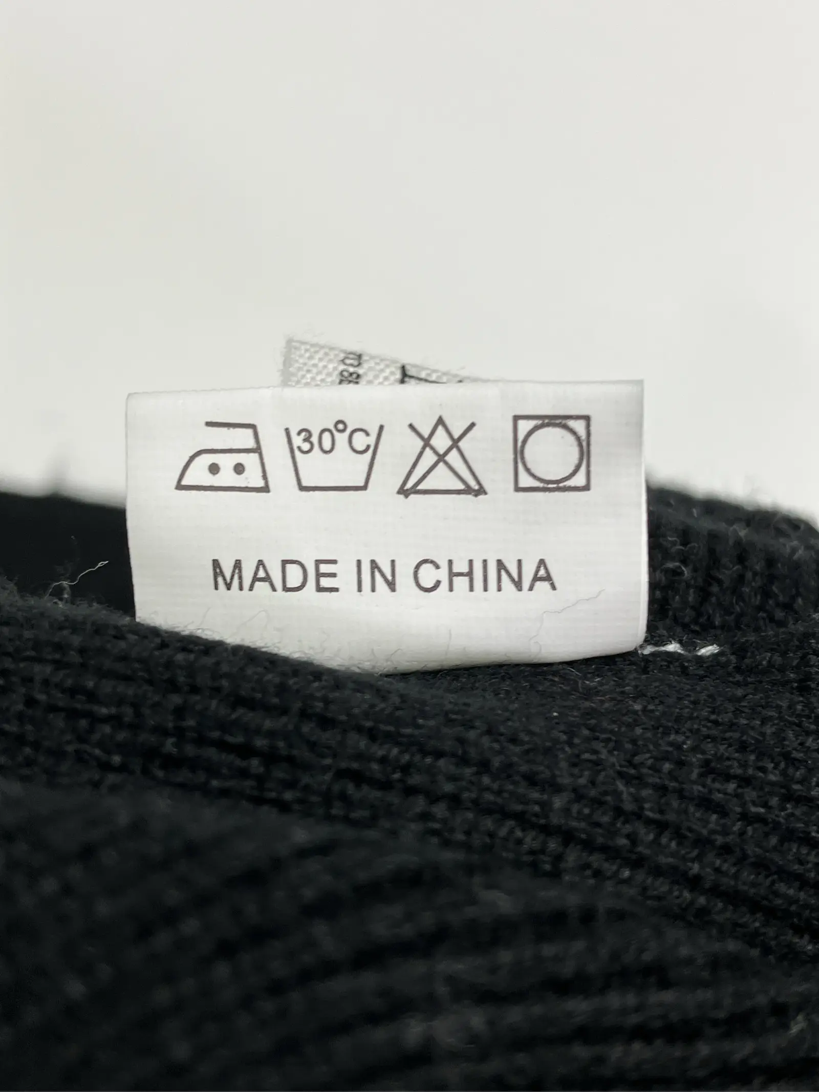 https://r2-worker.digdig.jp/product/dea6a5da-9be0-4f05-a6aa-26aa4dc3a81d/6c317719-084d-4c44-9283-2d7e0bc878f6