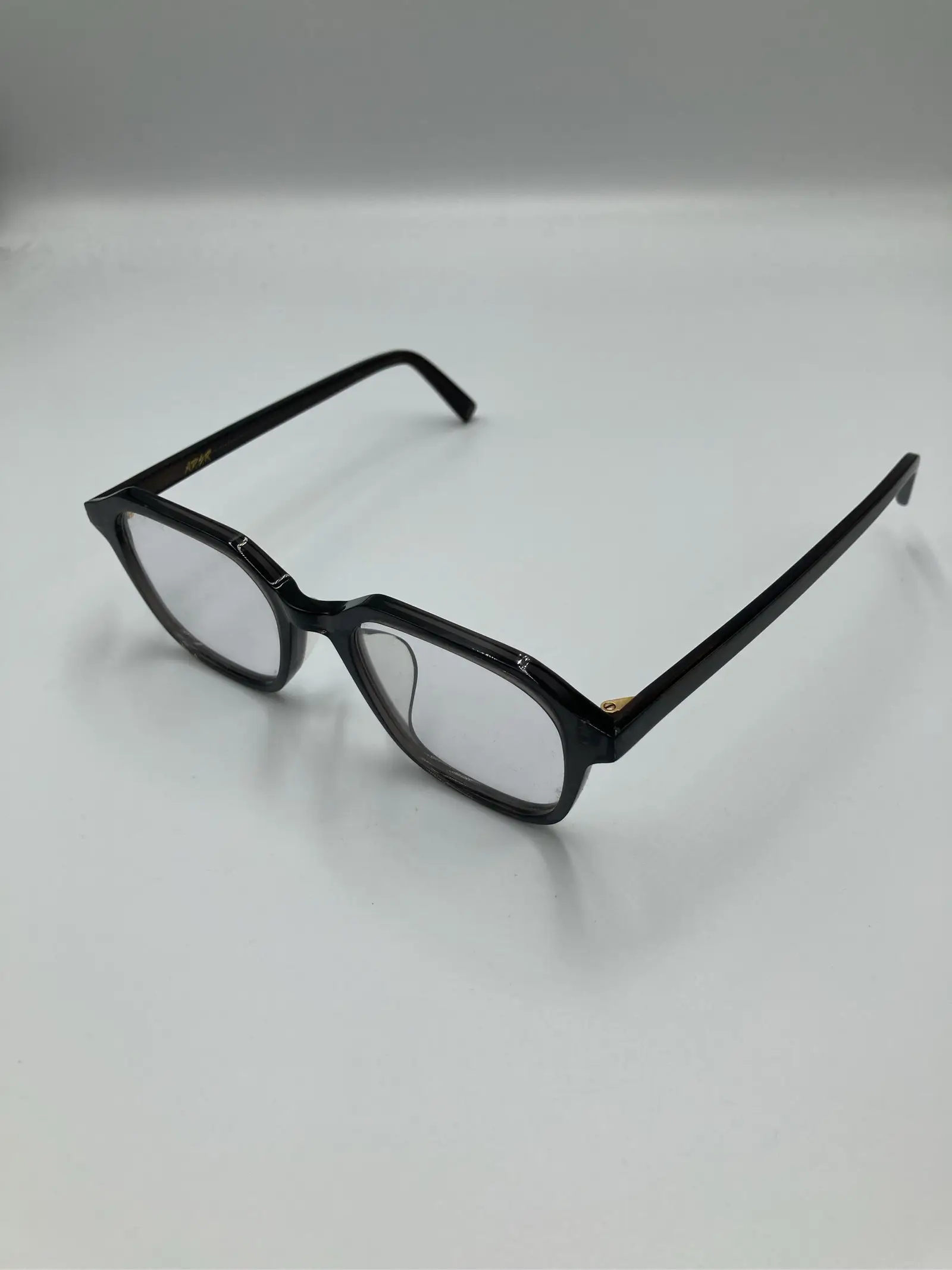 https://r2-worker.digdig.jp/product/dee1e19d-1bfa-45ff-bccd-5507e1cb84b7/f2097813-95c0-4850-88b3-237035e3506f