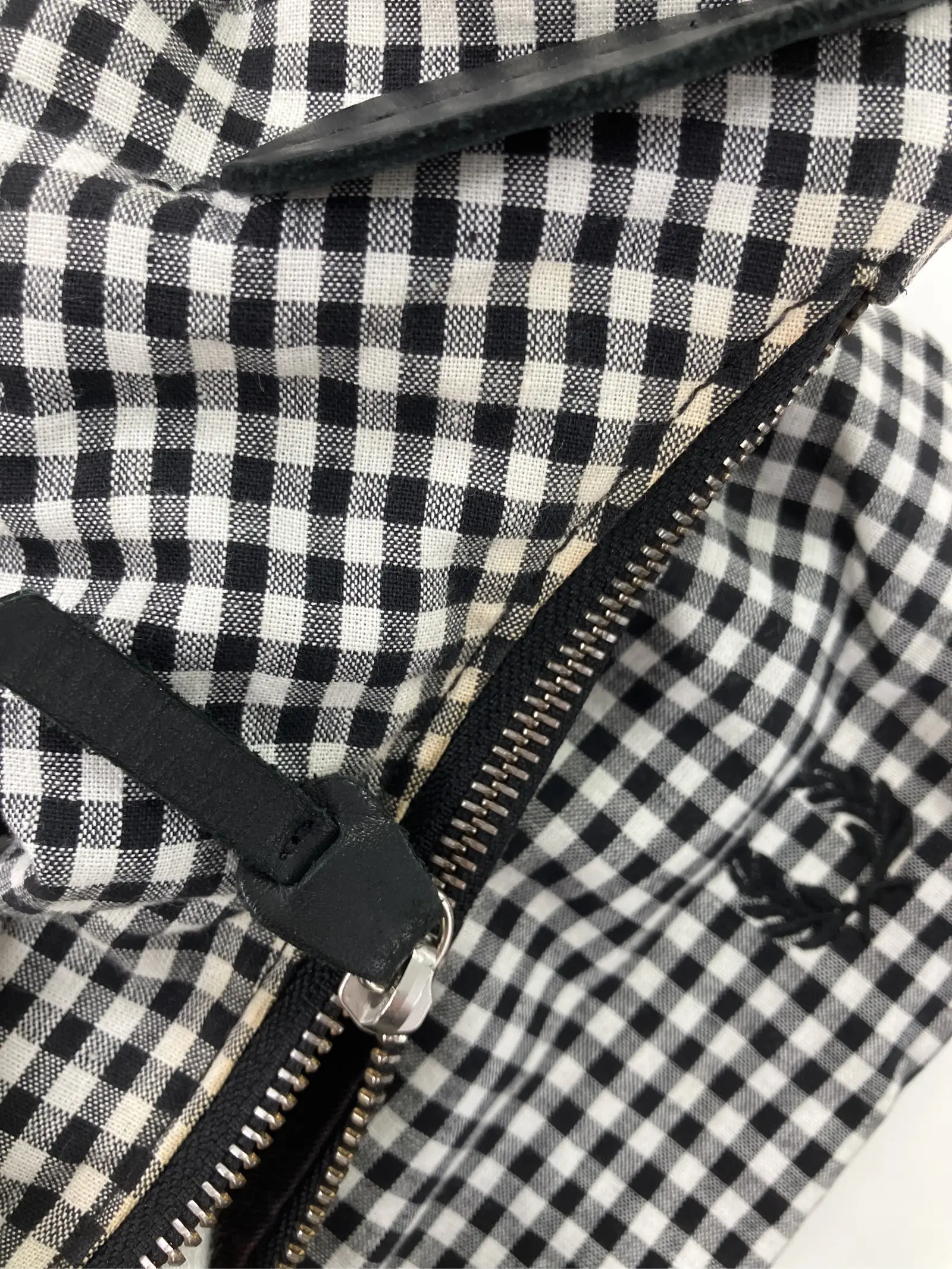 https://r2-worker.digdig.jp/product/dee499a6-1cb2-4583-a506-167c169d17b8/3b5a16a6-dc96-4d3d-bb07-233388986203