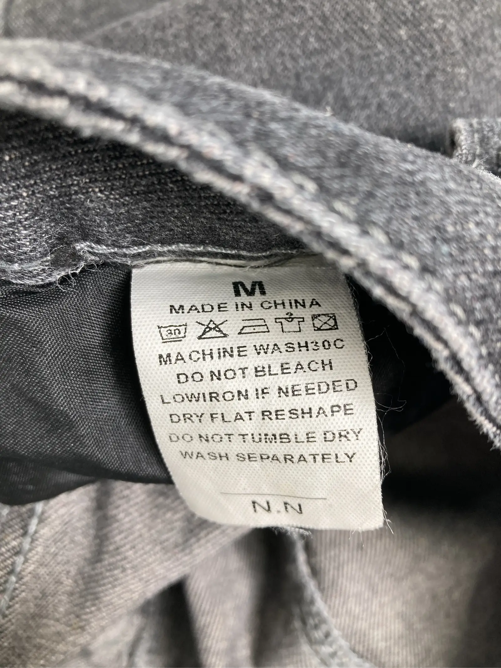 https://r2-worker.digdig.jp/product/df1e367c-9d3e-4ccd-98e4-eeff75e70088/1fa8c224-bd2c-4309-b629-b77432ff80e8