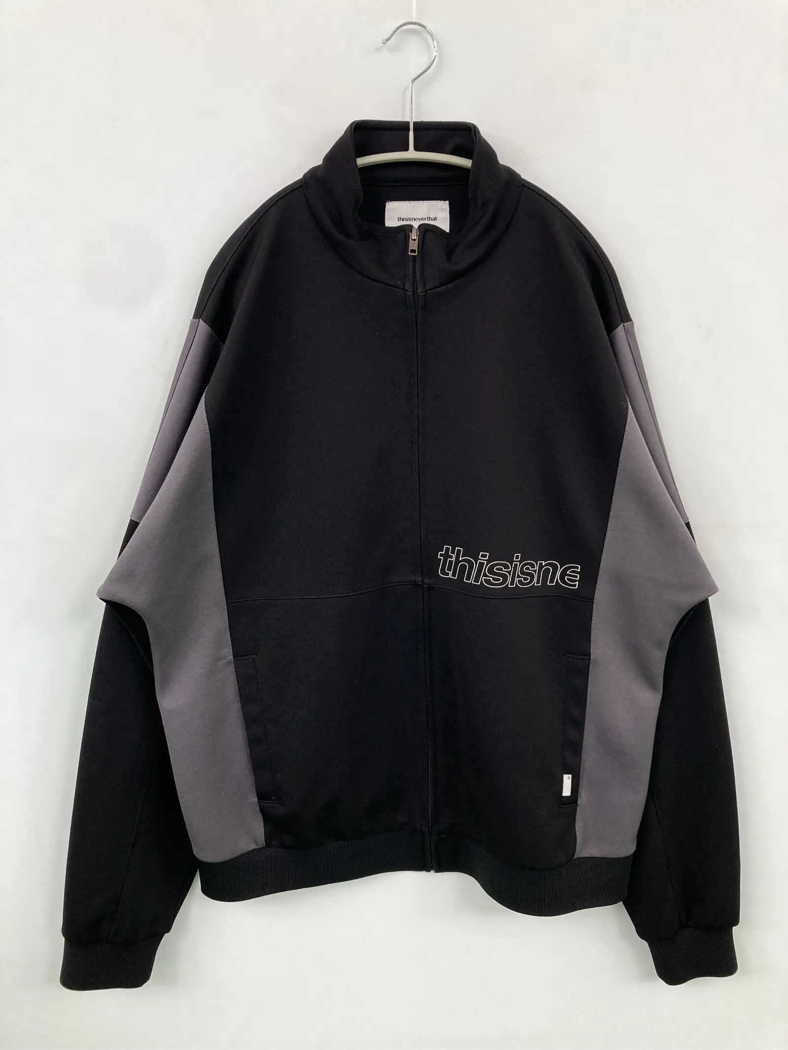 https://r2-worker.digdig.jp/product/df623a07-1cd9-416d-a05e-58a2c2709f6e/d8650232-d288-460a-908a-ee86b43e9ab2