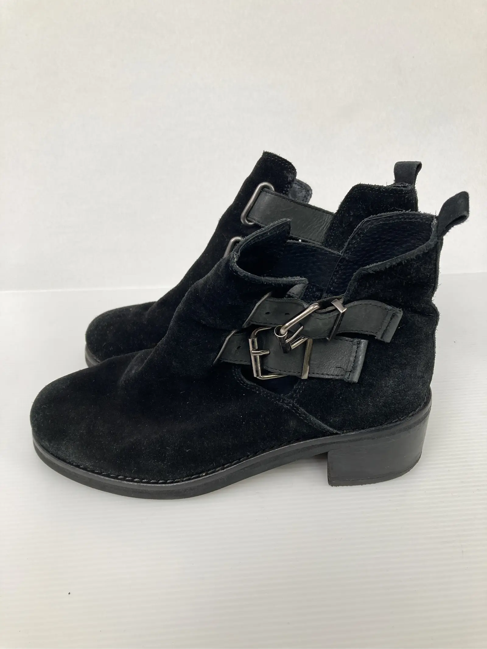 https://r2-worker.digdig.jp/product/df67b1a9-9691-4a30-9c66-59a40683a04e/172764a3-88f3-4085-84ce-472f0b522123