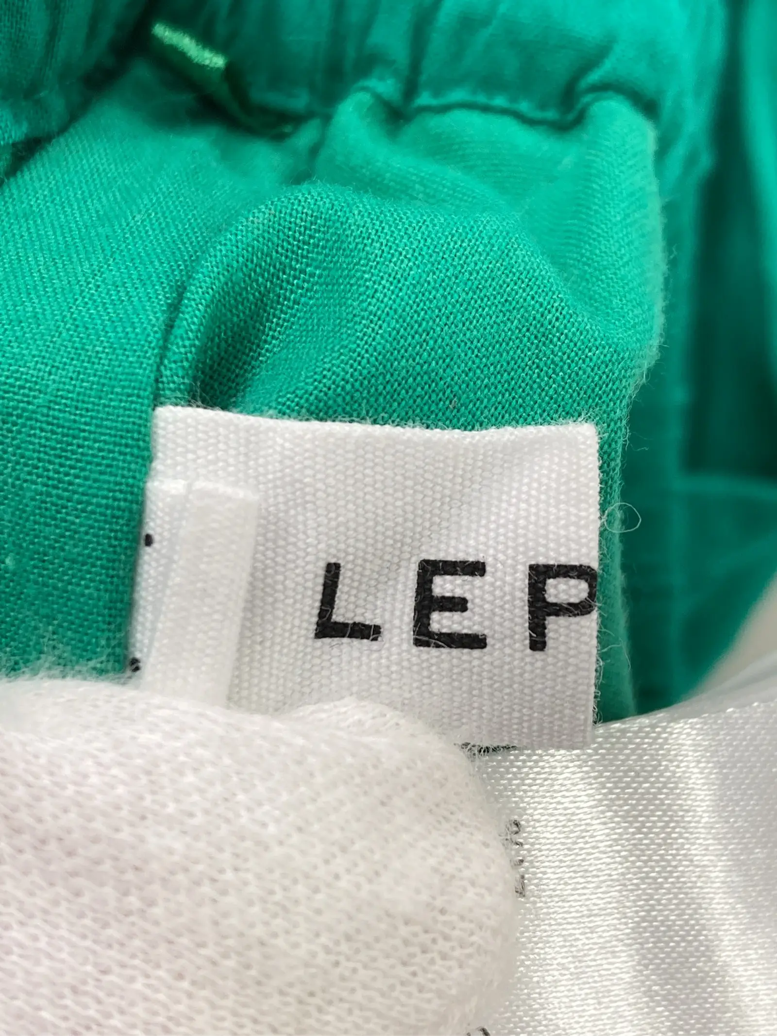 https://r2-worker.digdig.jp/product/dfb53f75-b9eb-4c45-8d5c-f9a83c2eaed2/87bffc1f-5497-4141-a00b-a80c73e5c6a3