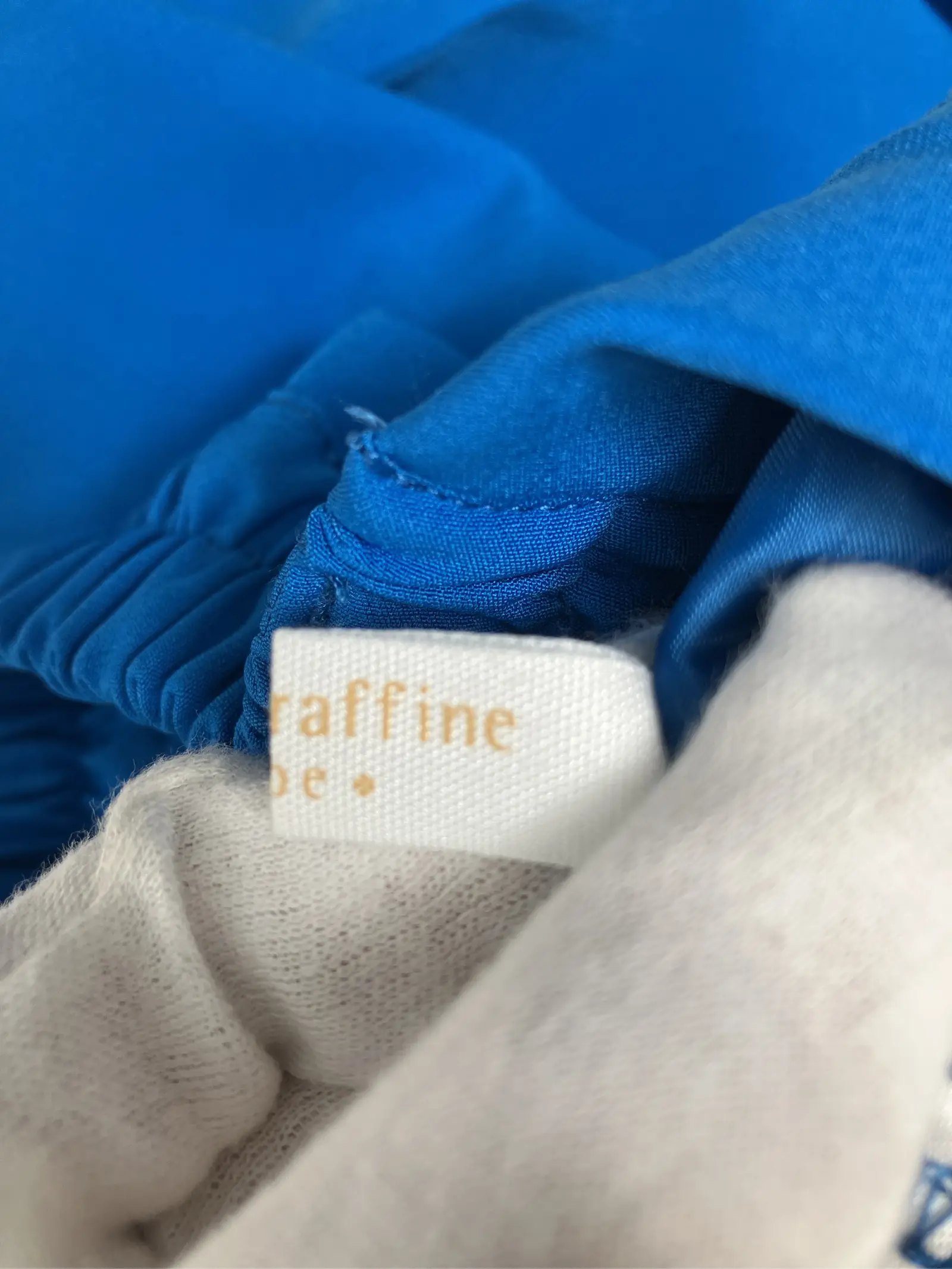 https://r2-worker.digdig.jp/product/dfbcf8f2-139e-4a63-bdc8-96a439924c81/01967839-f75d-4e20-b4e4-0575d70af48f