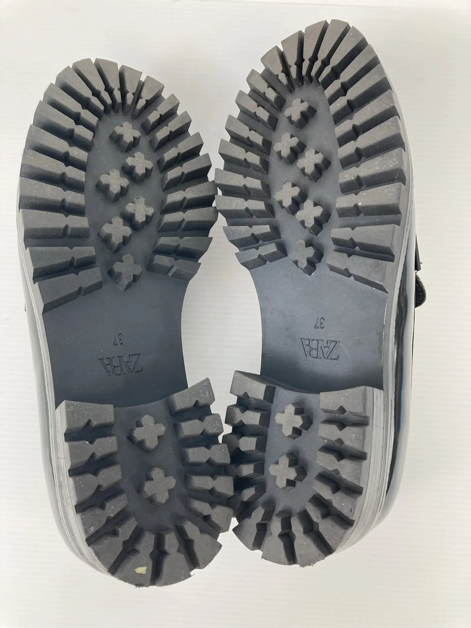 https://r2-worker.digdig.jp/product/e027f6bd-49de-4404-8151-b9ab6664fc4b/30912221-395b-4a96-875c-18d2da352830