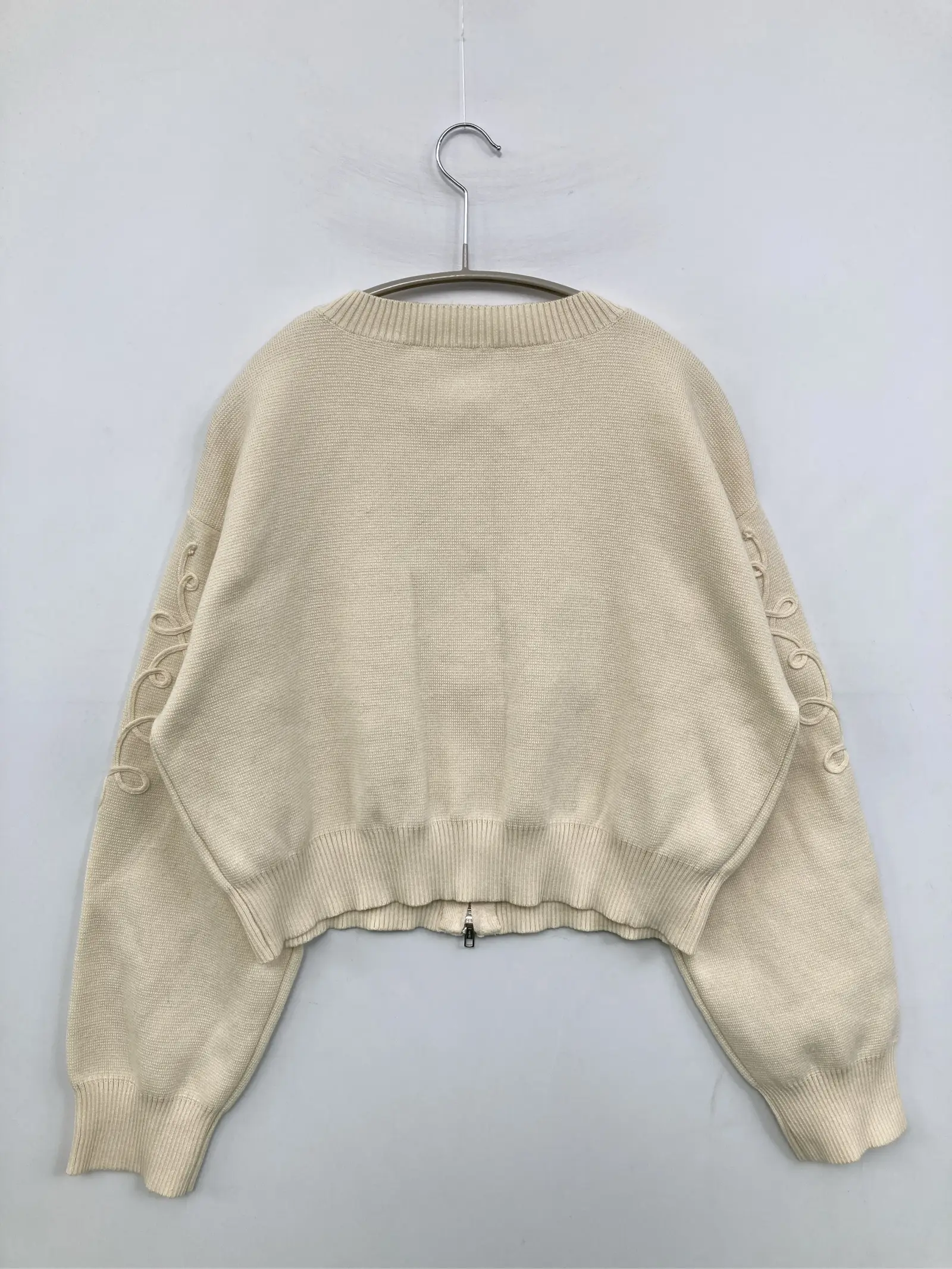 https://r2-worker.digdig.jp/product/e0360984-5ec8-41e9-a8d9-b84a217368a4/9e18b564-a2d0-4cb1-9ec7-7027ad236ed2