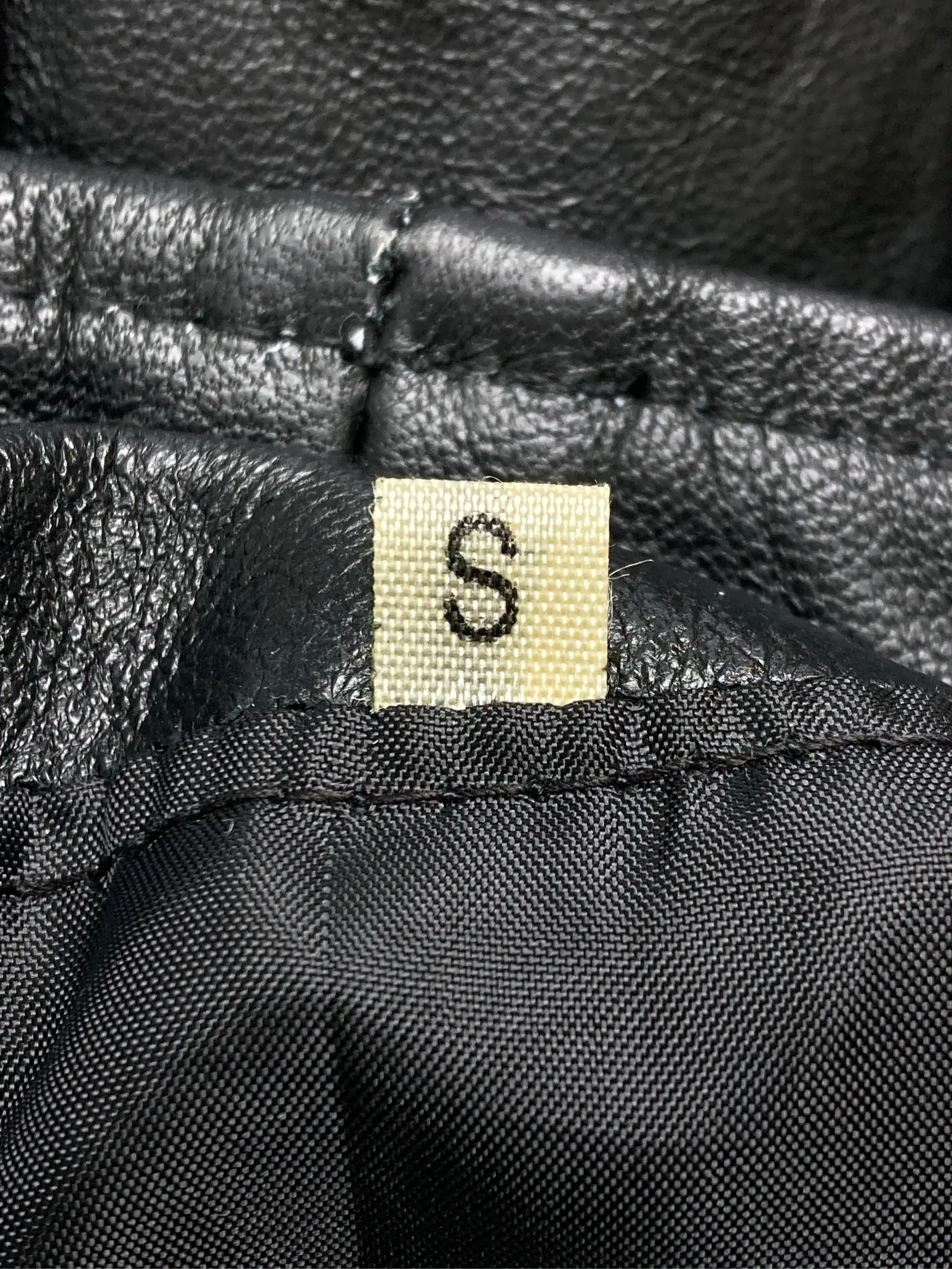 https://r2-worker.digdig.jp/product/e036e885-316e-48f7-b773-1b06ac6cf88a/d336336d-9317-4d08-9d5d-39a1b900d255