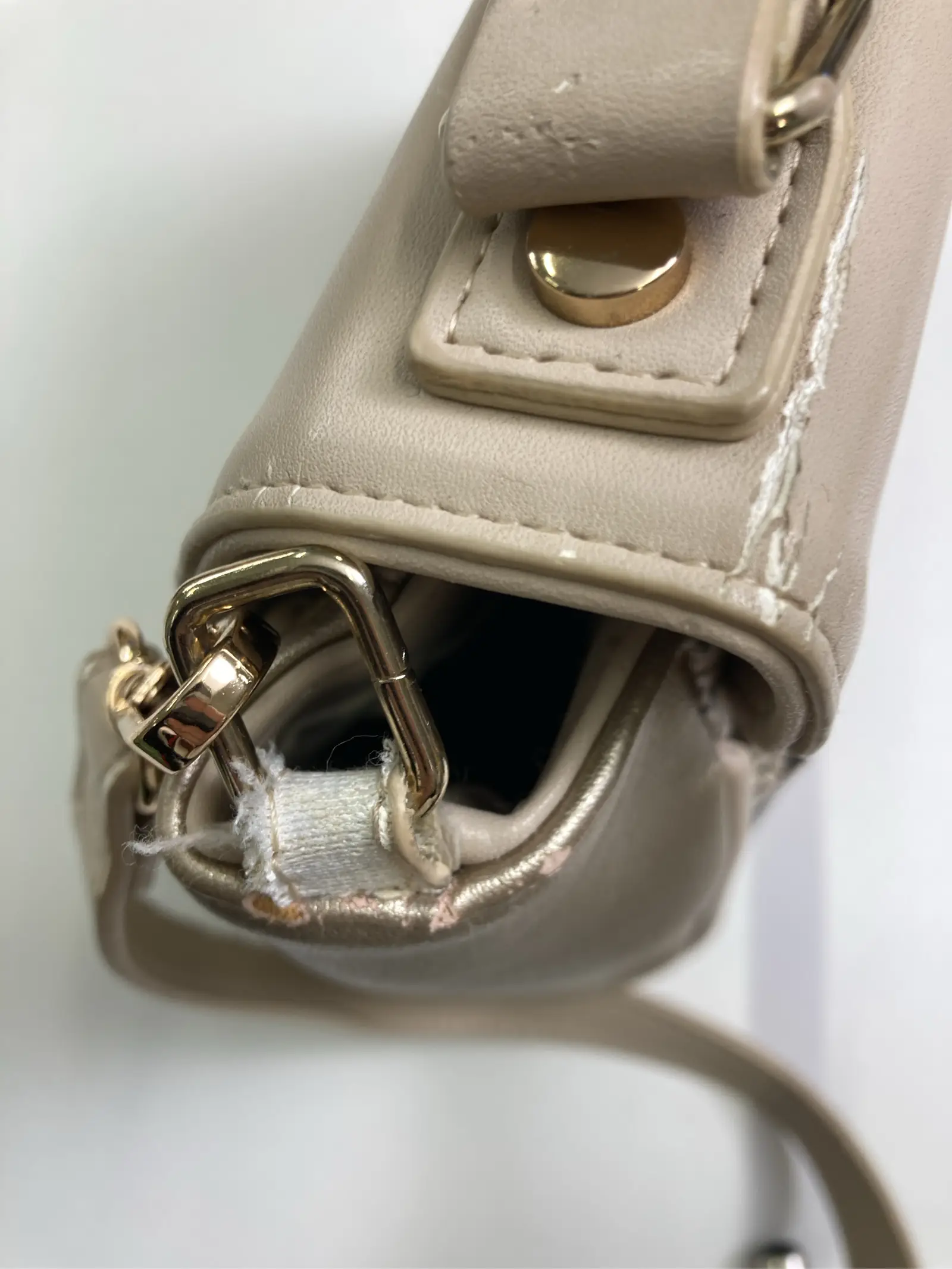 https://r2-worker.digdig.jp/product/e048f6bc-5a1a-4aa7-9e4d-b39faee49e52/25f48a87-a247-4d6f-a48f-4274e59c4f0b