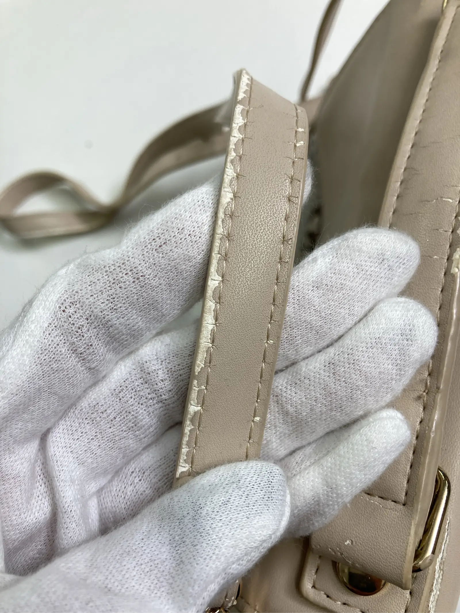 https://r2-worker.digdig.jp/product/e048f6bc-5a1a-4aa7-9e4d-b39faee49e52/5d4f91de-8db5-41a5-af9d-89fa5b57bb81