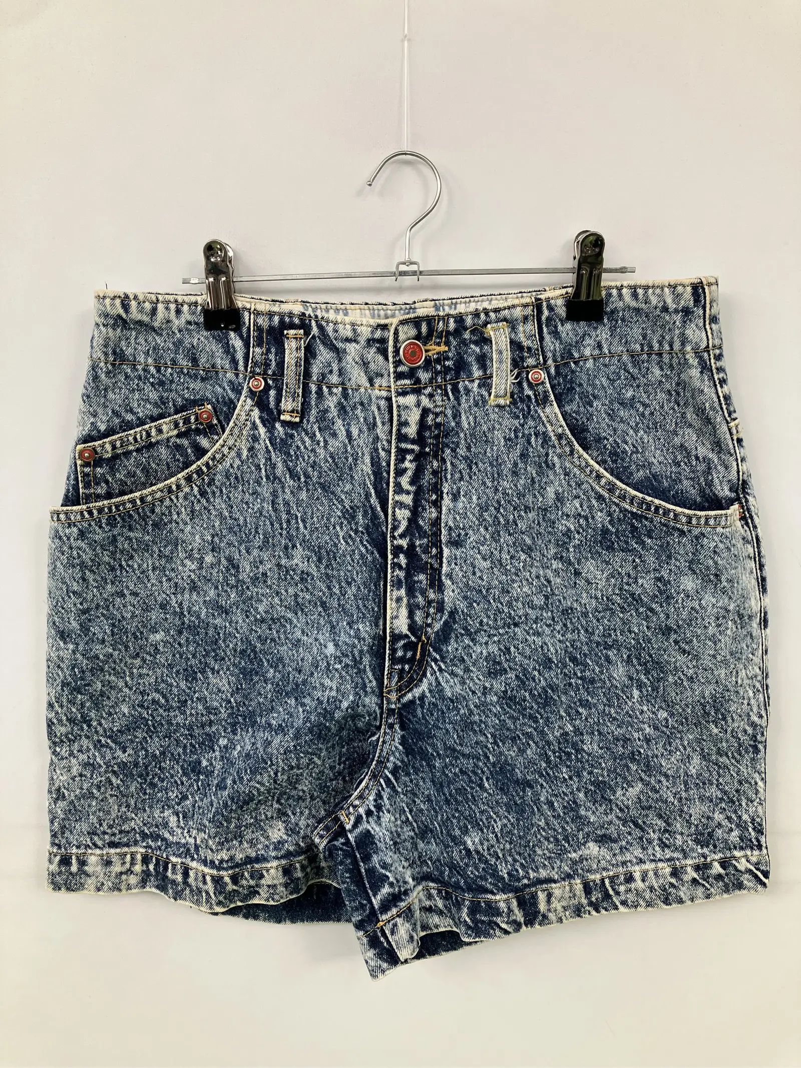 https://r2-worker.digdig.jp/product/e090c292-f0be-4d74-b16b-bb8fc01fc333/659fc669-fca9-42ca-9b14-33dc9312c8e3