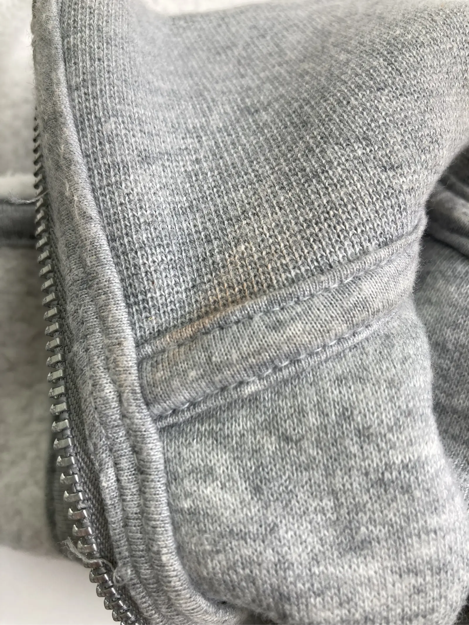 https://r2-worker.digdig.jp/product/e0a46252-f94e-4ed3-8164-917f33ae087f/3d77cd58-7cca-45dc-bbe0-60205690b6cf
