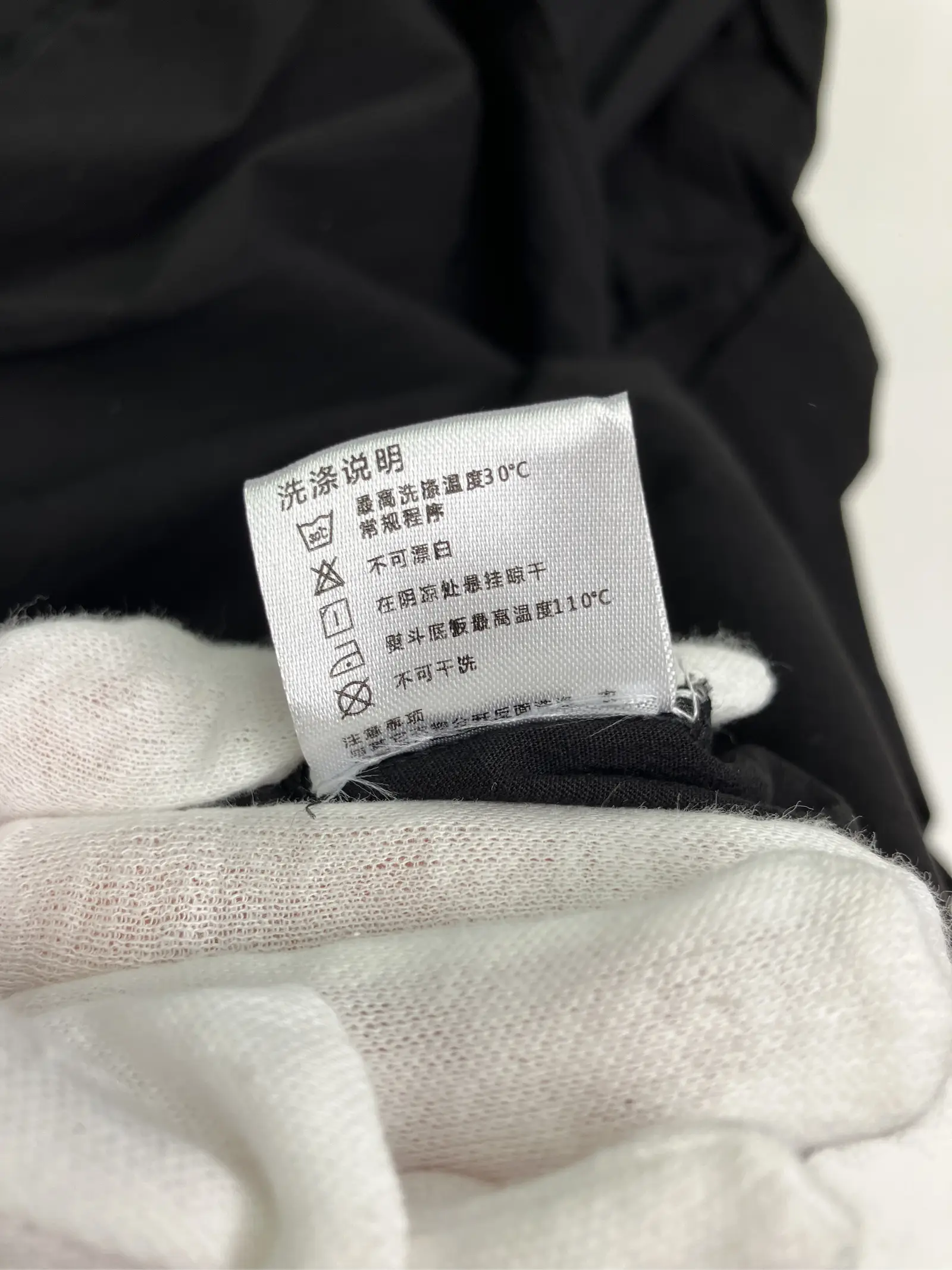 https://r2-worker.digdig.jp/product/e0a74252-a824-4c91-96fe-0ac1b6bab224/95ce1259-3d5c-44d2-a641-cf556aecae73