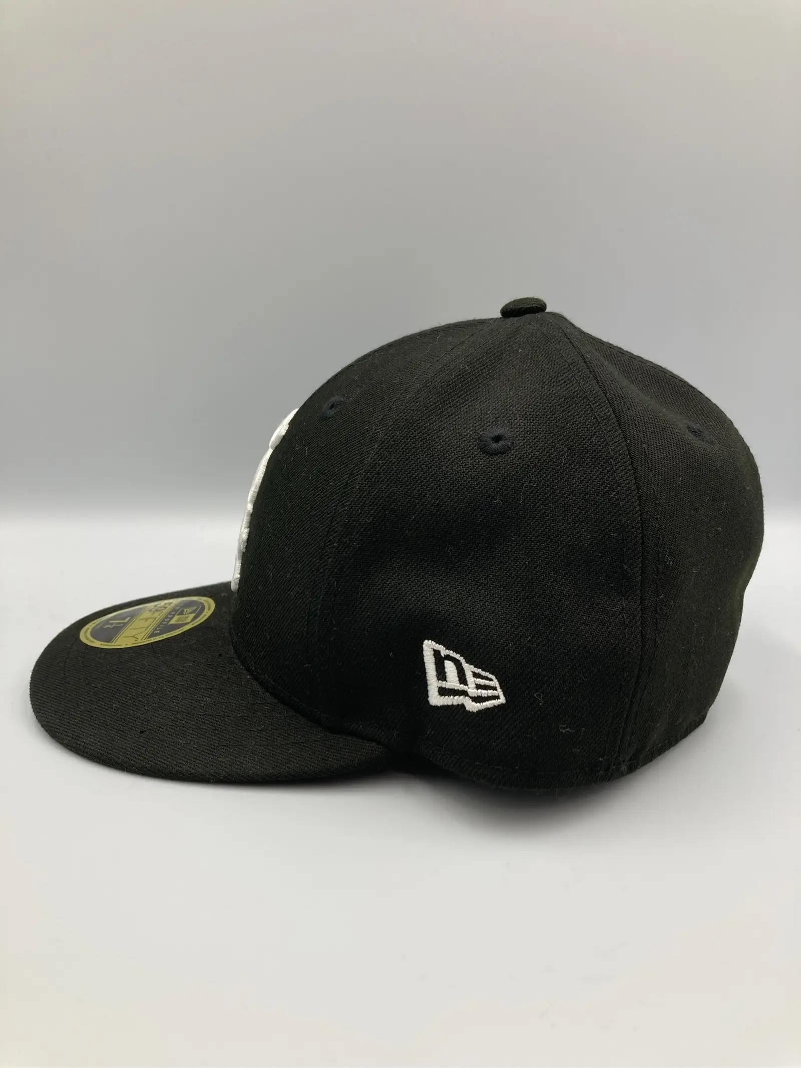 https://r2-worker.digdig.jp/product/e14c9901-9c11-434c-909e-73c6c9f3dd0f/7c7731d9-9ca4-4f35-a671-2443d5cbd130