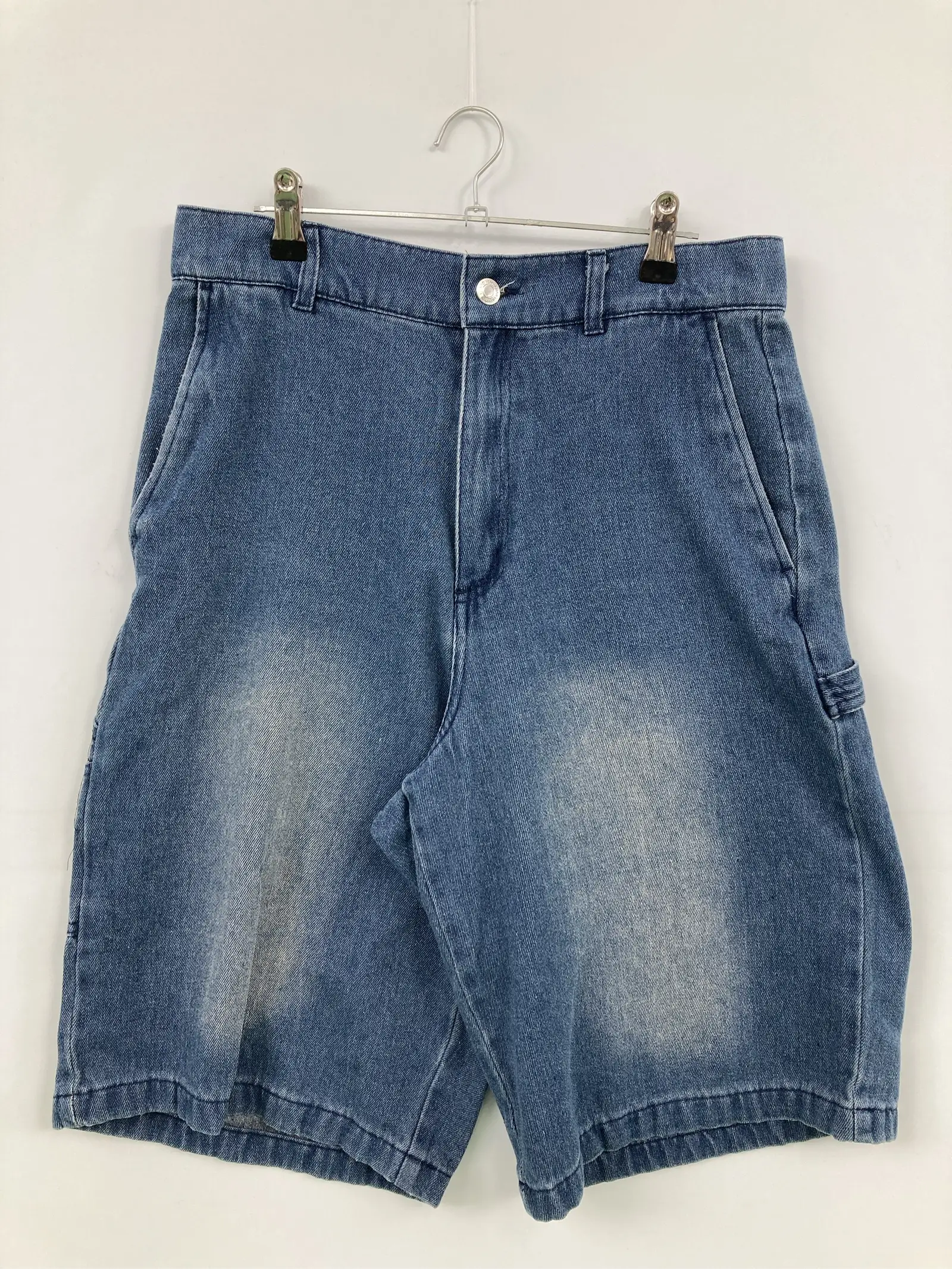https://r2-worker.digdig.jp/product/e17c70db-8fa2-4e3b-b965-345de25e2fb8/a78e77ed-33d5-4202-a932-afbe3e4aa1ce