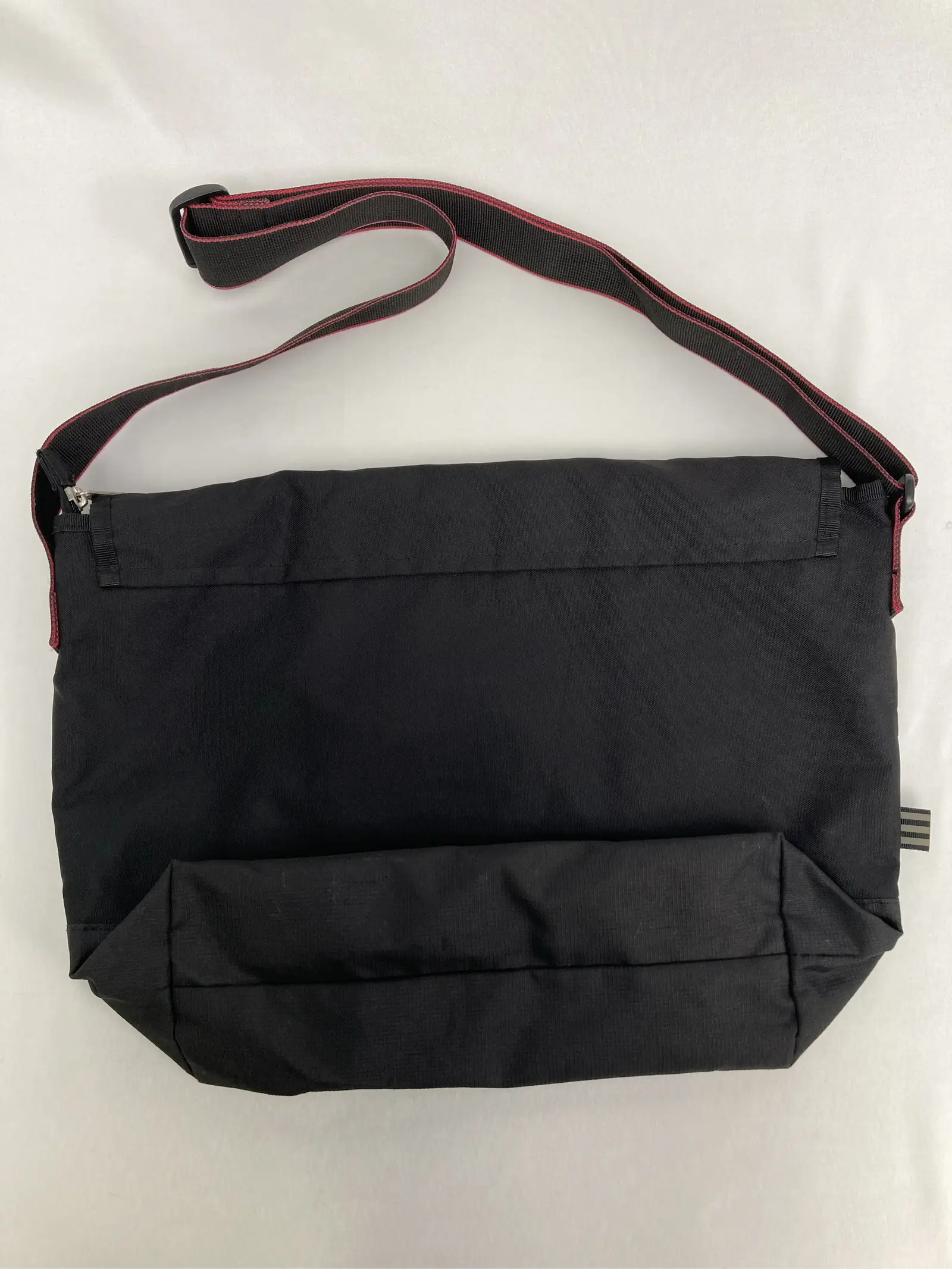 https://r2-worker.digdig.jp/product/e1d5ce36-47bd-4b7b-a851-29515567fc82/8d6f7a6f-93cf-489f-b7da-b146ee943566