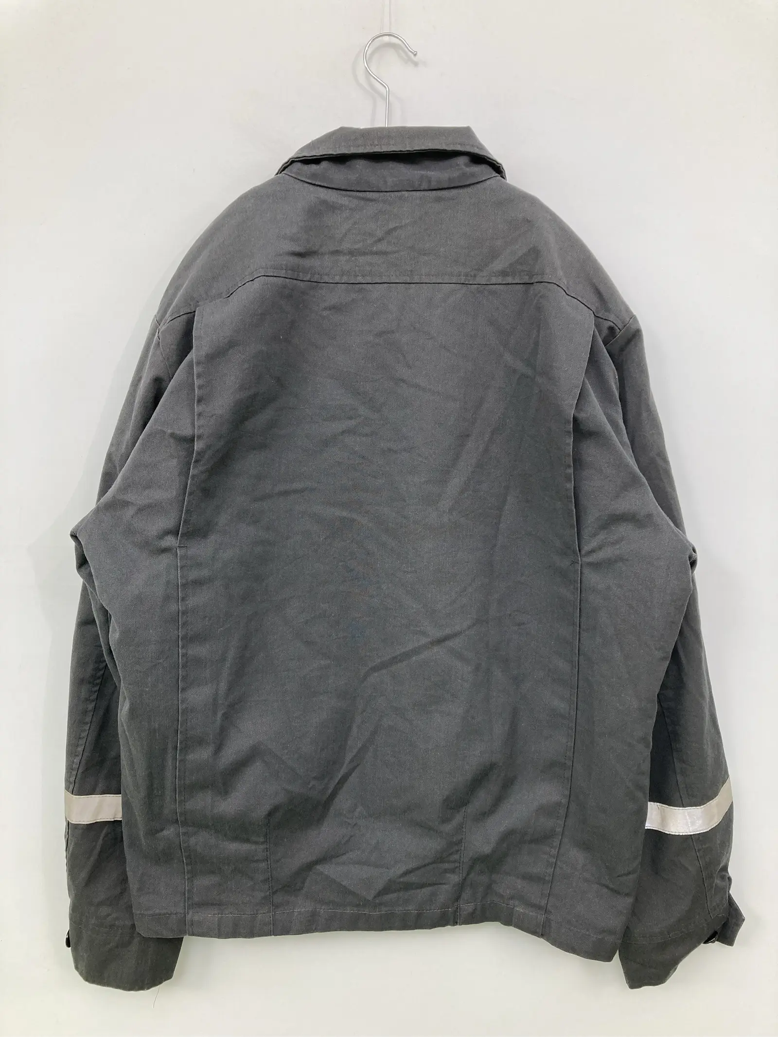 https://r2-worker.digdig.jp/product/e1e264f7-5735-40e4-bf05-f38344c30e22/ee5c8e5a-f1b7-4704-a1fd-735d4b4eaf4b