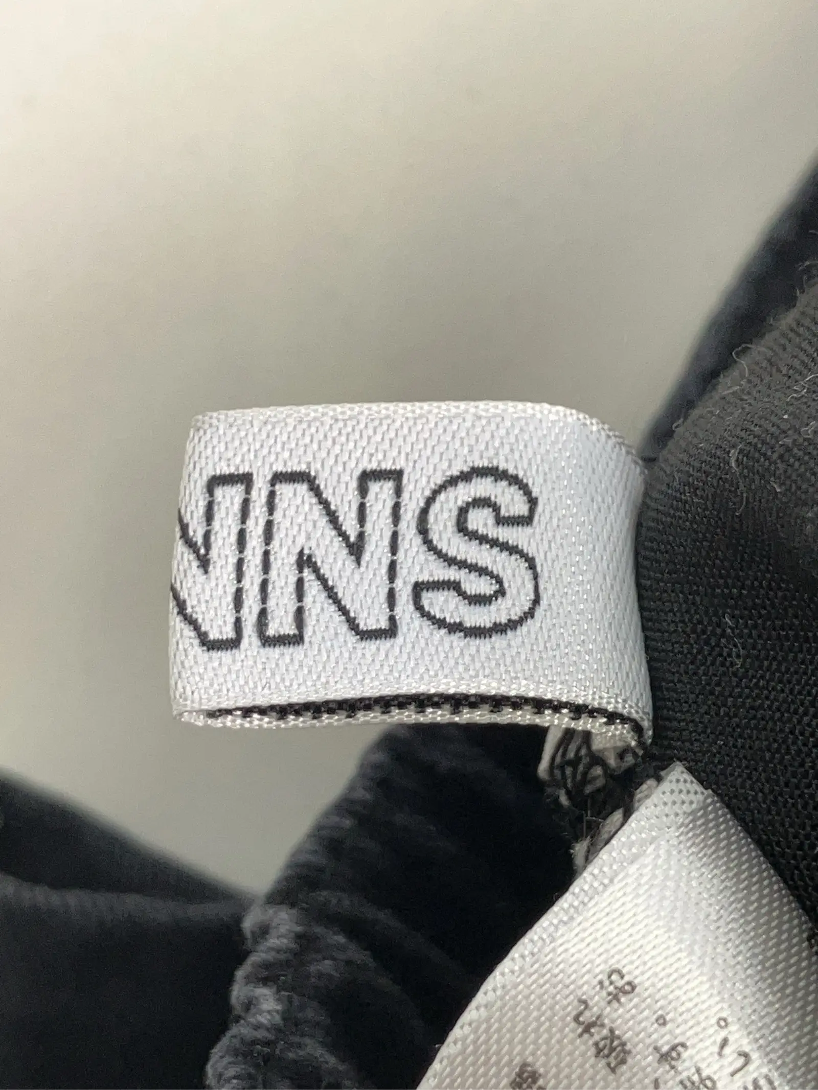 https://r2-worker.digdig.jp/product/e1e74e84-3b65-4d89-a966-97a7c2223688/248e7f1e-0ed6-4388-baf3-7f284fba07d8