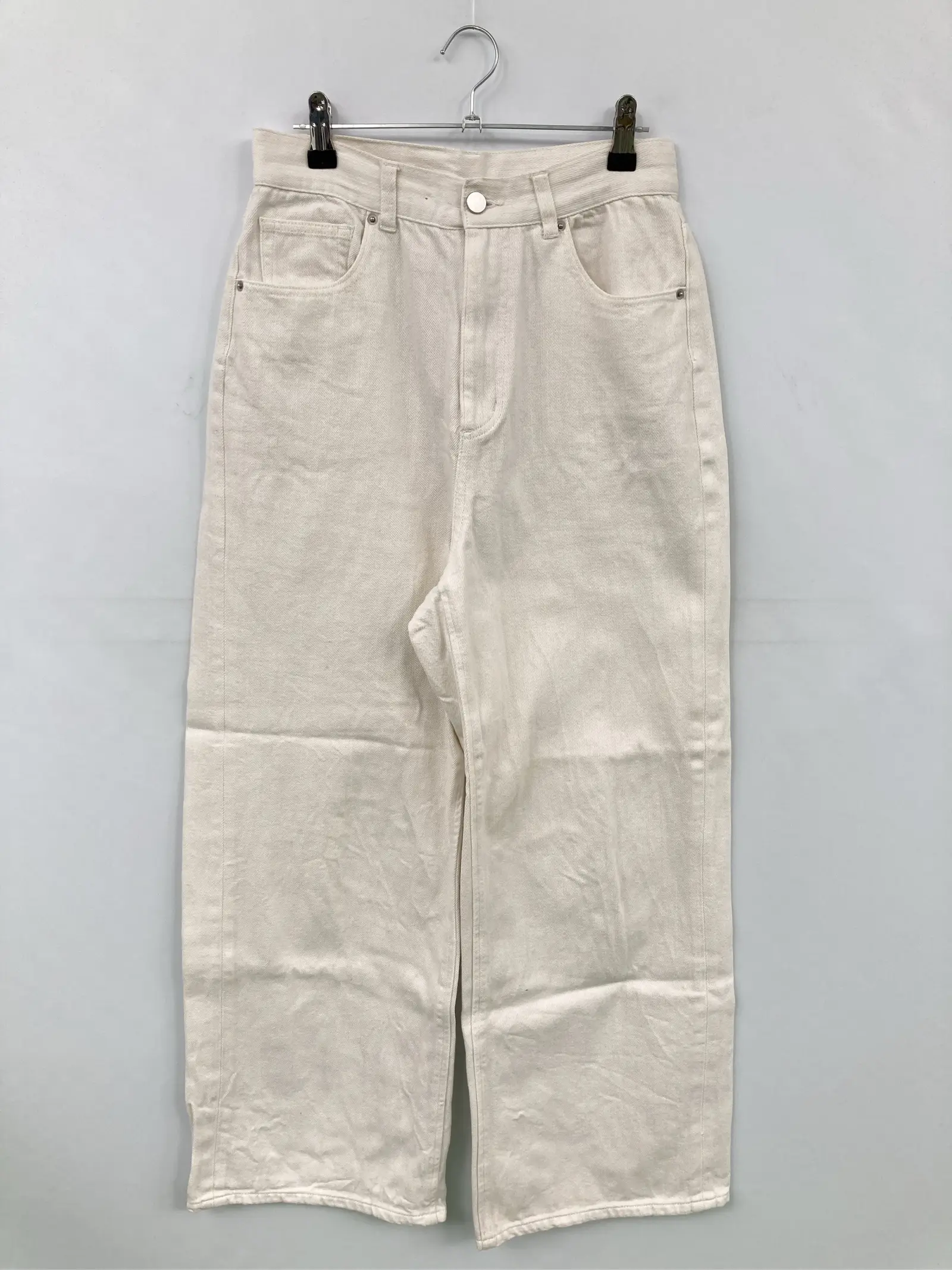 https://r2-worker.digdig.jp/product/e213be3b-ee3d-484e-ac6e-7961b0f7898e/2768e8e7-81c7-42bf-9846-a75abfb113fe