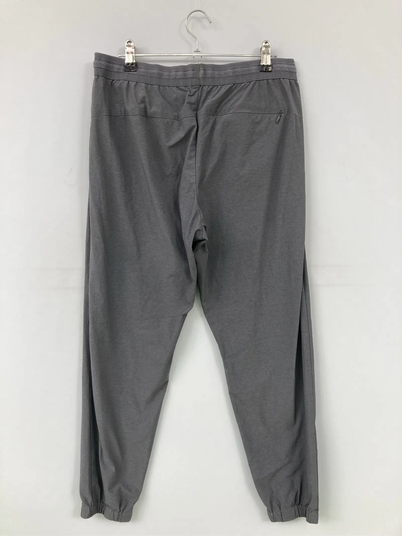 https://r2-worker.digdig.jp/product/e2969a3e-cd56-4952-915f-9cc29a8fd3c2/43e4e200-606c-4c74-9202-7a7997a53254