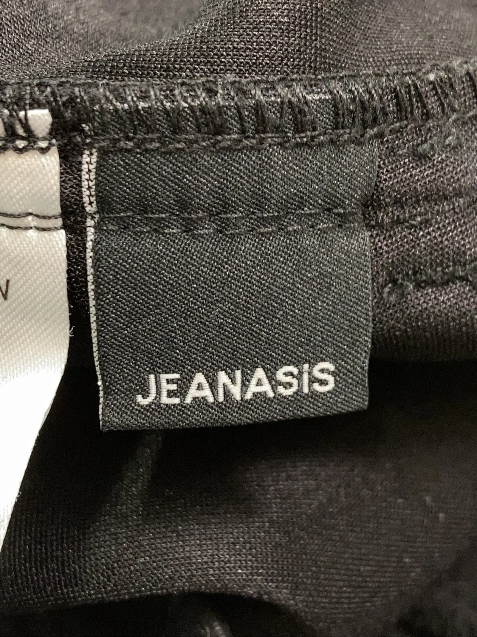 https://r2-worker.digdig.jp/product/e2da1ad8-4e89-483b-9919-8f78c2db20e7/c6358361-8f81-45a1-9f9b-5a2265330939