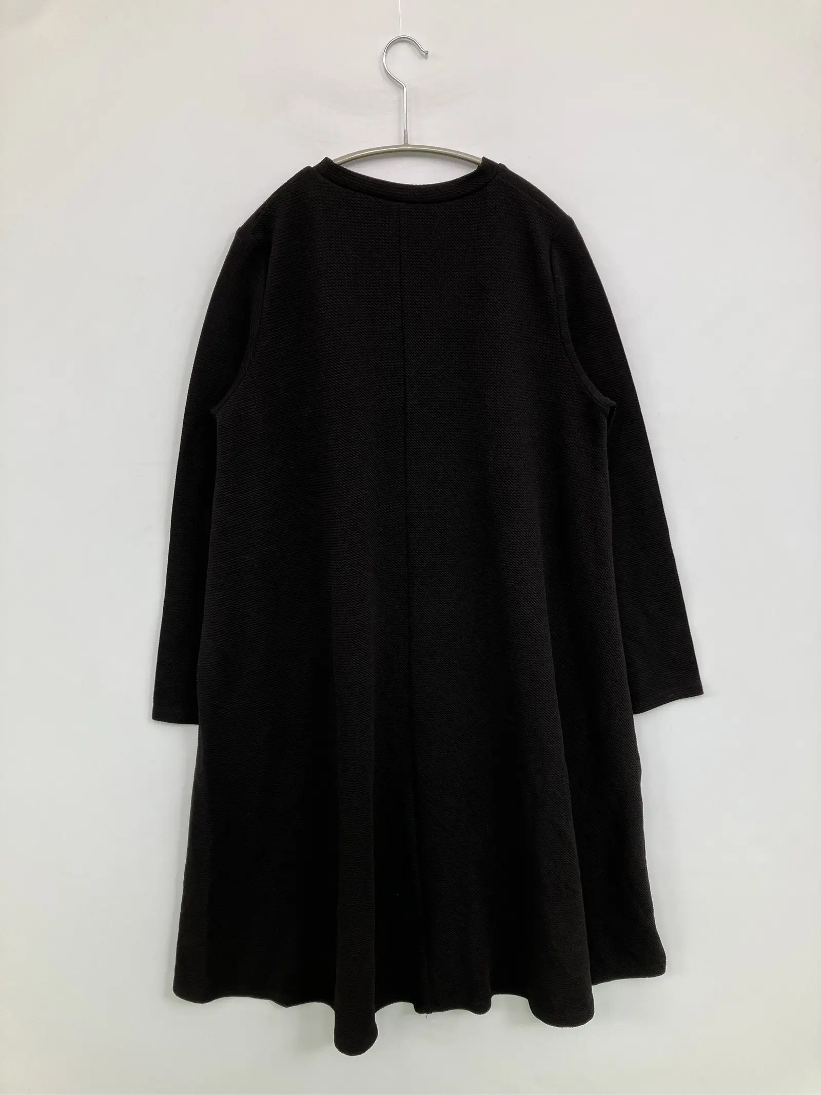 https://r2-worker.digdig.jp/product/e300d27e-b862-4402-8da7-7a6539dd1ca8/cf58bdb0-5ab4-4853-ab57-fcdd1133110e