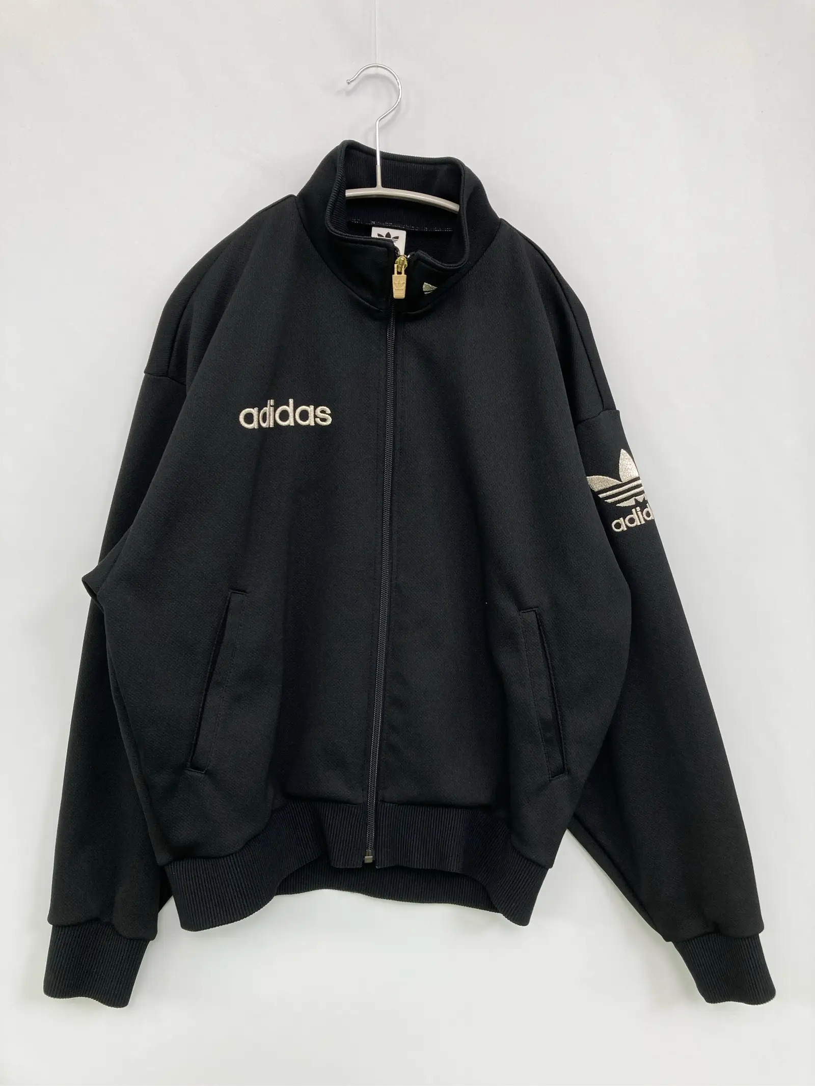 https://r2-worker.digdig.jp/product/e341ba2b-cfdc-493d-83be-8bf51fe42f49/c022829b-cc2a-4550-8a09-da2e954a5da3