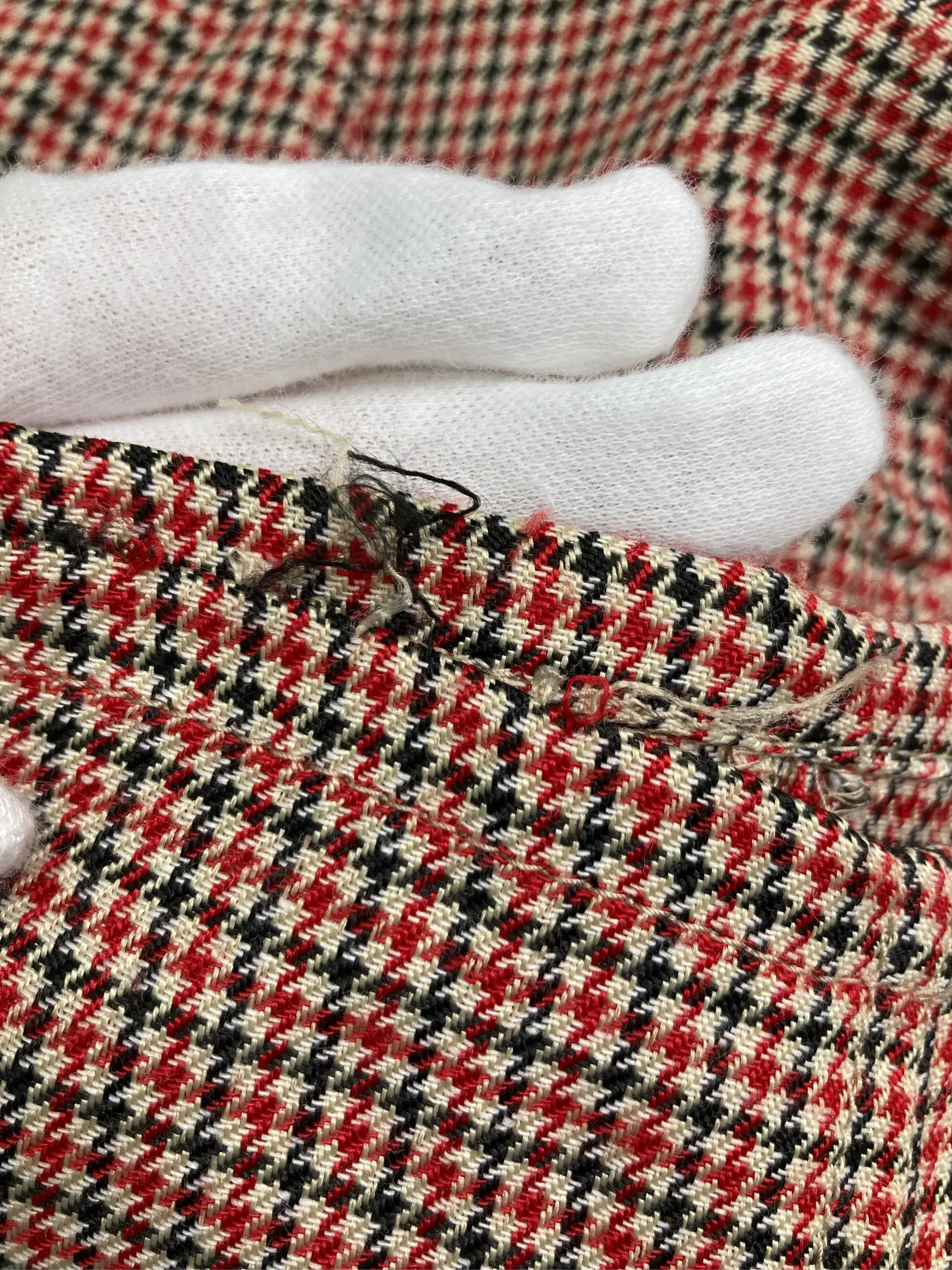 https://r2-worker.digdig.jp/product/e34d3c66-06c7-4714-9469-0cf30de56c81/1f3b6e19-bae6-41ca-b49f-f2f3a514dd80
