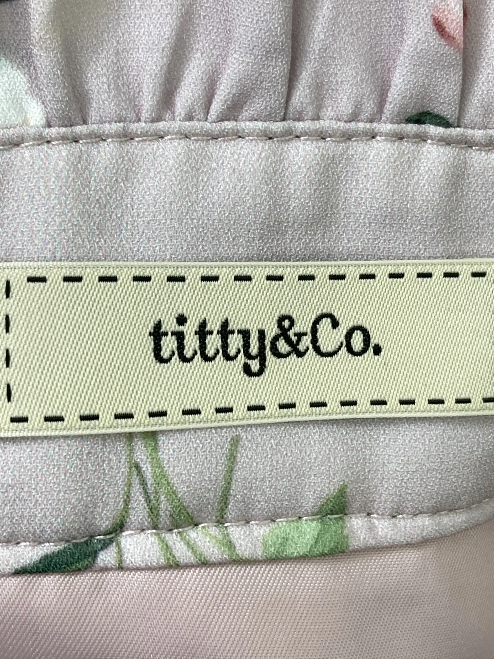 https://r2-worker.digdig.jp/product/e36f1fd7-798e-4867-8f2f-a55fc4c13515/29f10061-f1f7-455b-a051-f75587ed6eec