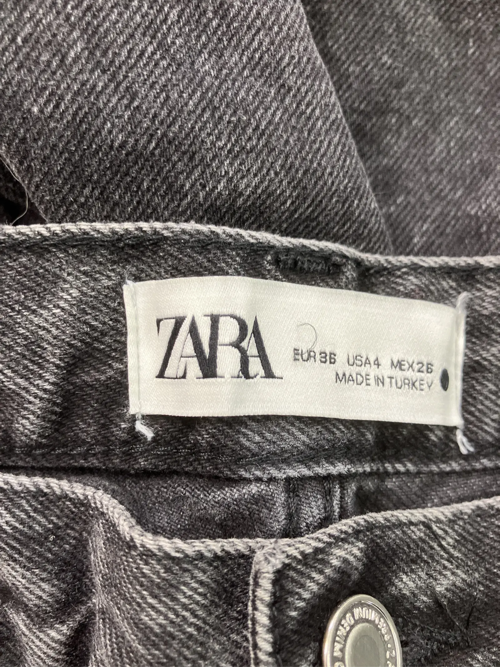 https://r2-worker.digdig.jp/product/e3c3fbe5-6bfa-442c-8544-056aebb9aafd/f1dfa1ea-fe4b-4126-b8aa-8528190ba9f5