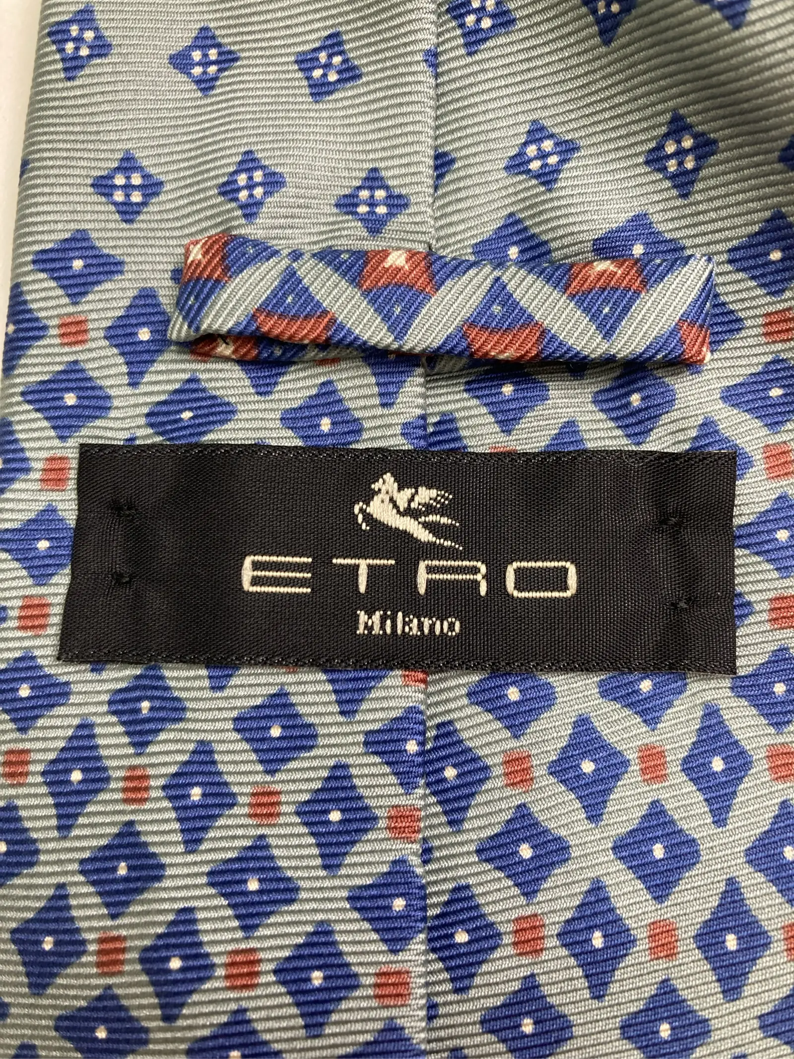 https://r2-worker.digdig.jp/product/e4150c5c-d9c3-400b-8a7a-2ff96c7ca640/4c89afd7-d88e-44a2-85ce-42f4ecfcdd91