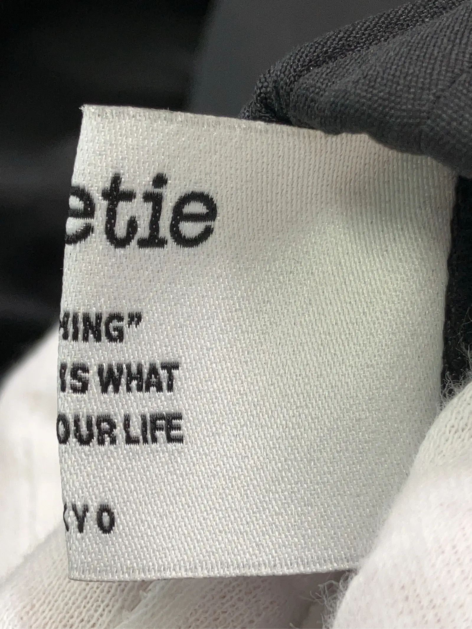 https://r2-worker.digdig.jp/product/e4356829-efd0-4477-a0ec-40e7a0092867/a643cbf0-b8bb-4647-bce3-be22aeb2592a