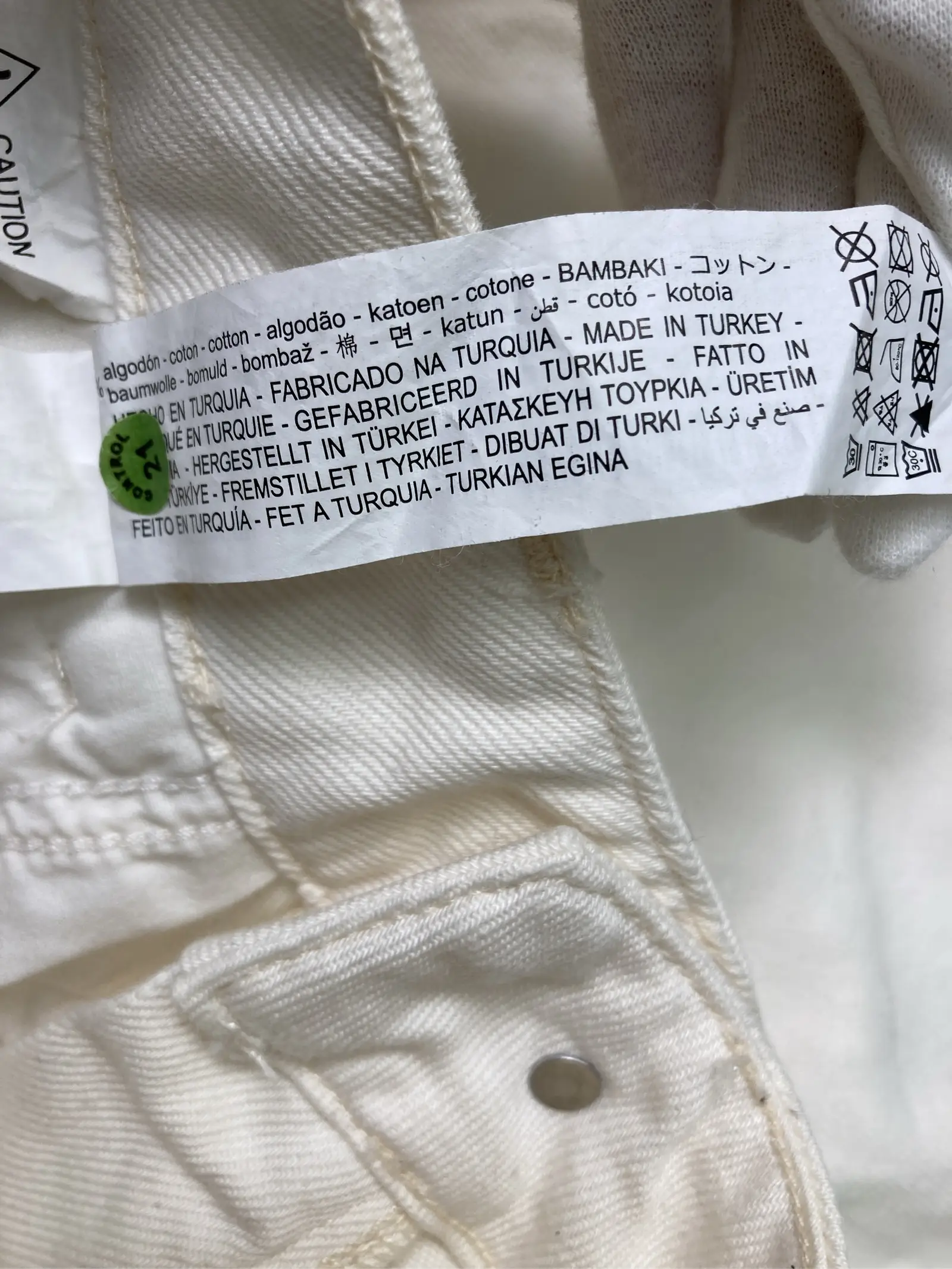 https://r2-worker.digdig.jp/product/e43d5a97-82c3-4703-8e3f-1fe5a22487bd/7812c0bb-ab64-40a1-897f-58b197a8b30e