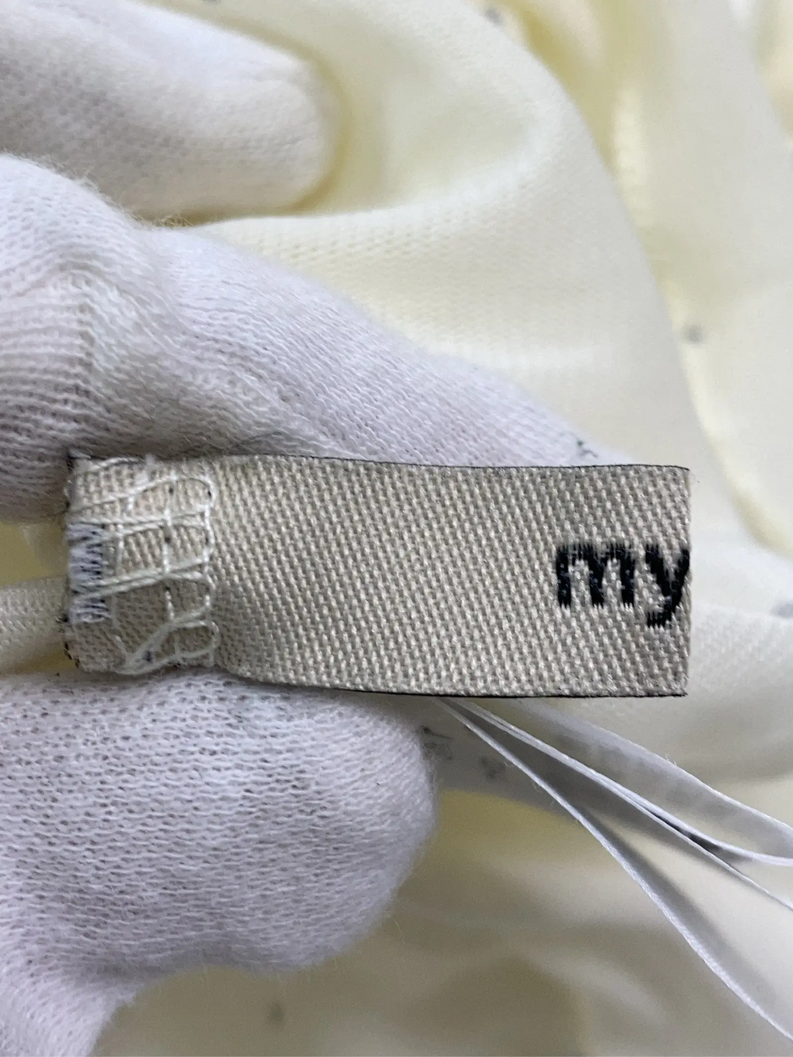 https://r2-worker.digdig.jp/product/e44a1968-5905-457f-9d07-792fbec35d6d/7c35a320-707c-4f4b-8328-bf01f5d6aa27