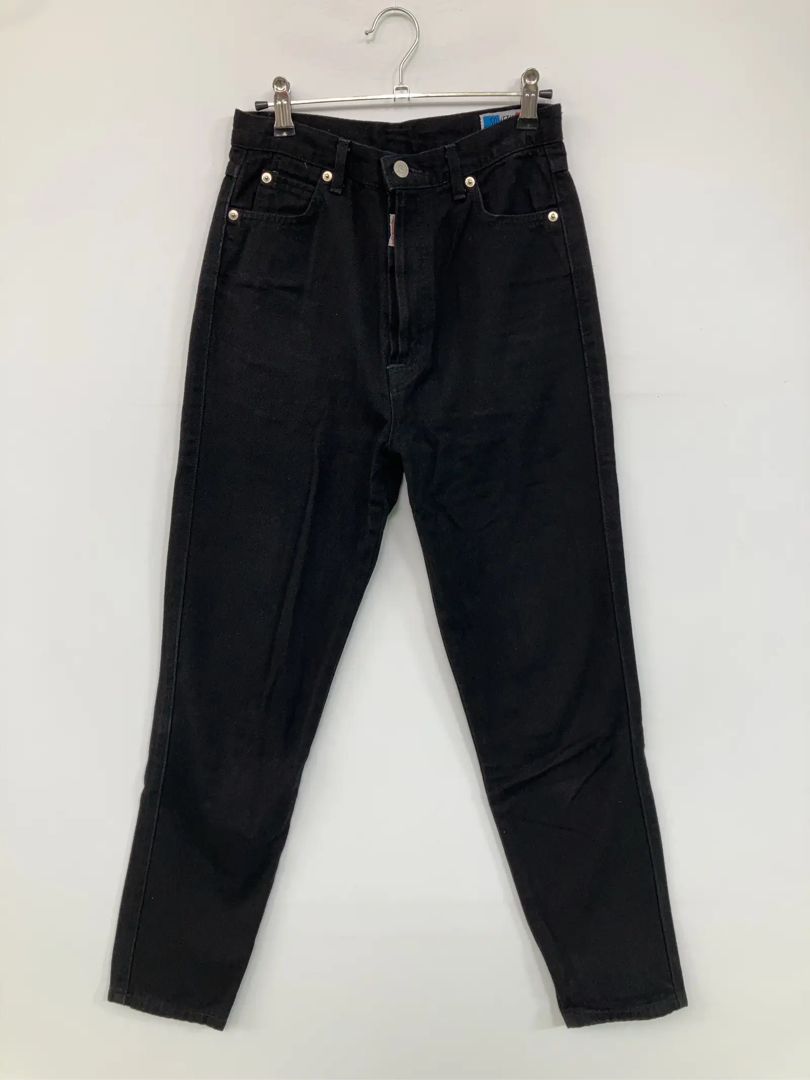 https://r2-worker.digdig.jp/product/e470d9c0-a548-470a-b0d6-27fd903eb803/8cb7043e-b0f1-42c2-bfee-134a2a622d1b